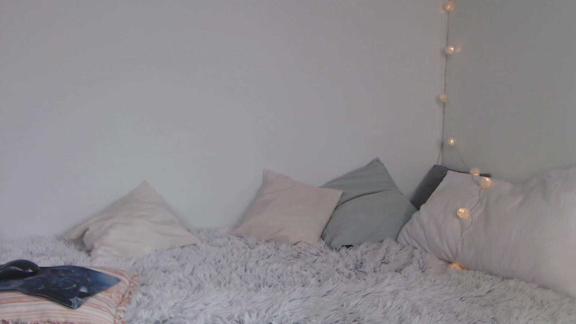 Gallery image thumbnail from NIKIMUR's myfreecams stream on, 03/13/2023, 13:25 image 4 of 20
