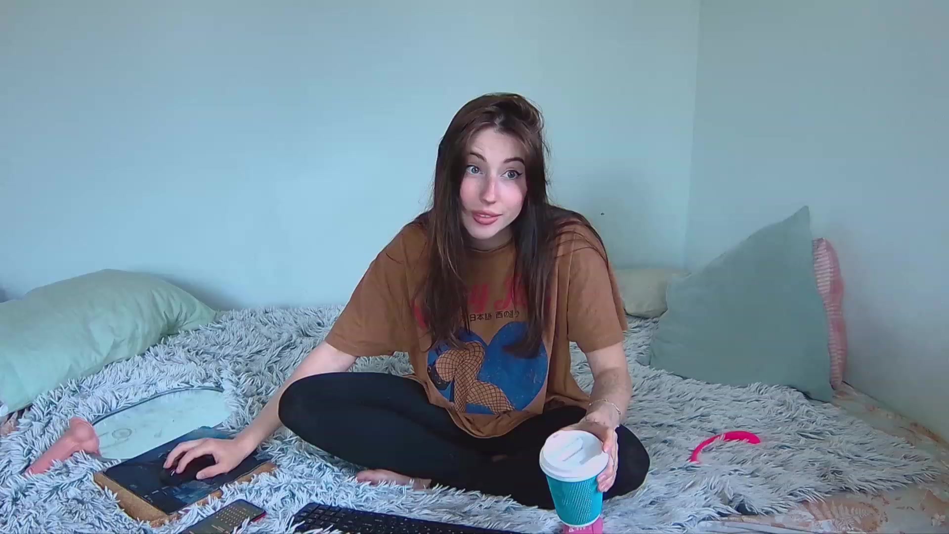 Gallery image thumbnail from NIKIMUR's myfreecams stream on, 07/11/2023, 17:16 image 16 of 20