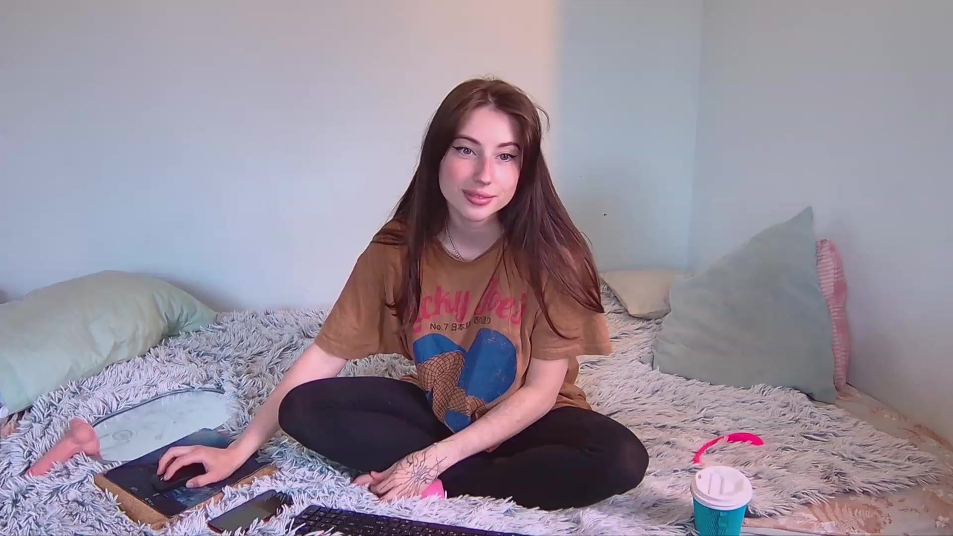 Gallery image thumbnail from NIKIMUR's myfreecams stream on, 07/11/2023, 17:16 image 12 of 20