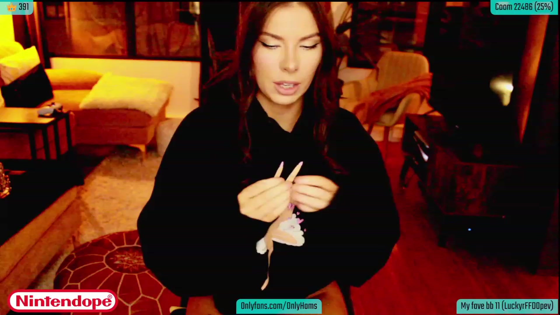Gallery image thumbnail from NINTEND0PE's myfreecams stream on, 01/22/2023, 03:00 image 5 of 20