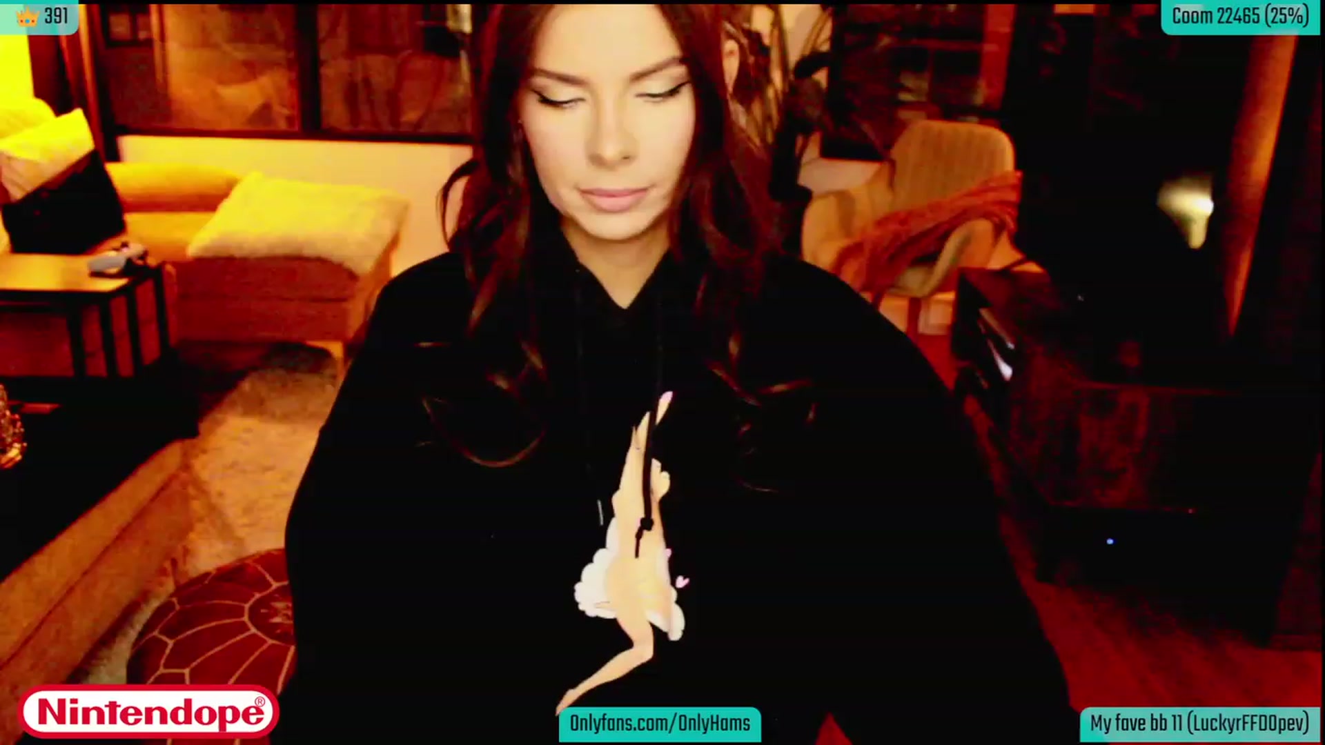 Gallery image thumbnail from NINTEND0PE's myfreecams stream on, 01/22/2023, 03:00 image 15 of 20