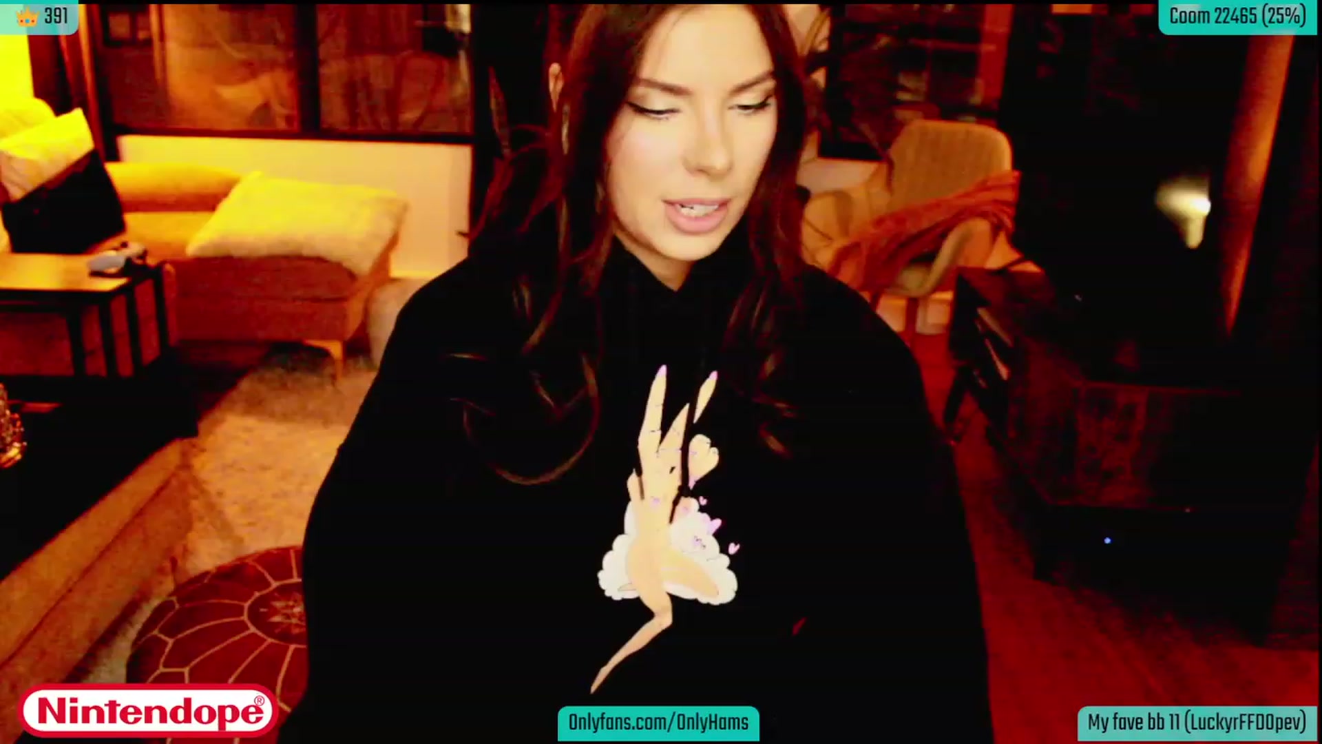 Gallery image thumbnail from NINTEND0PE's myfreecams stream on, 01/22/2023, 03:00 image 17 of 20