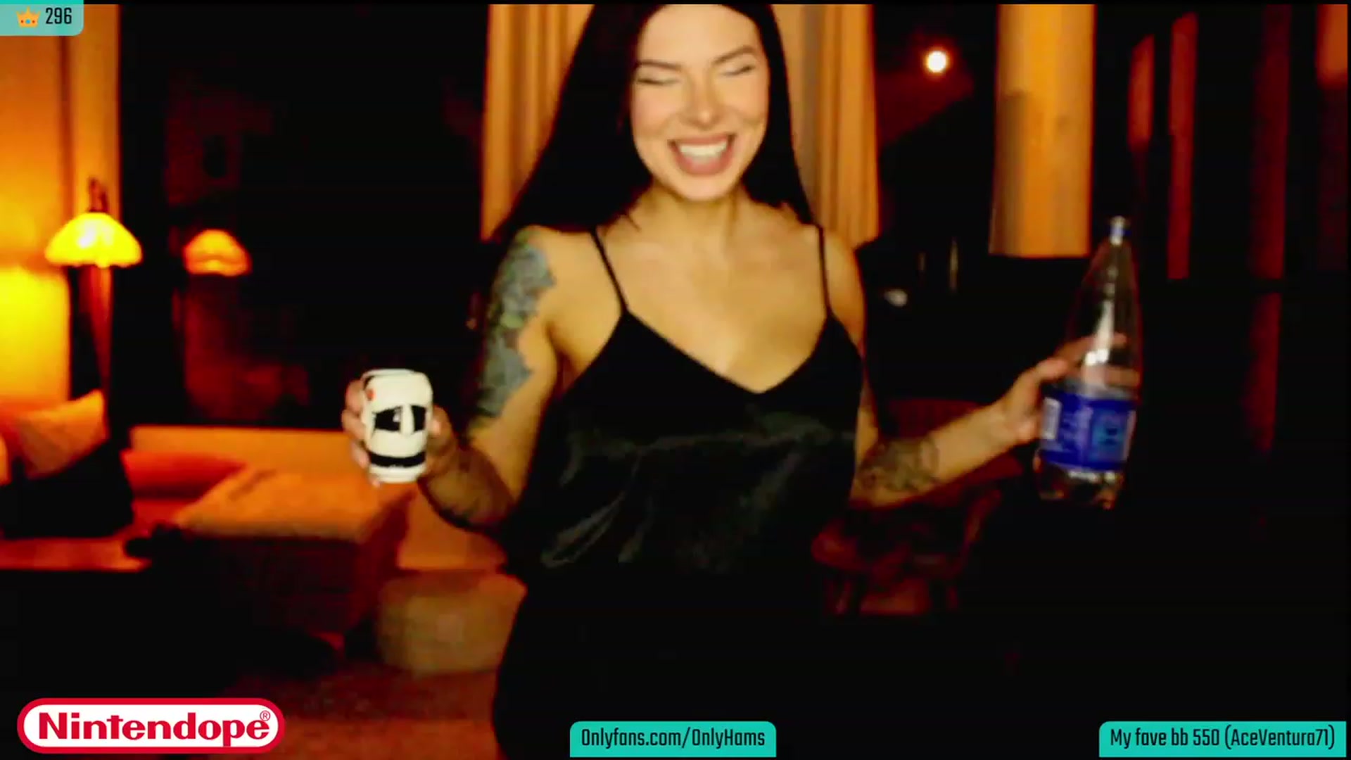 Gallery image thumbnail from NINTEND0PE's myfreecams stream on, 01/29/2023, 04:32 image 13 of 20