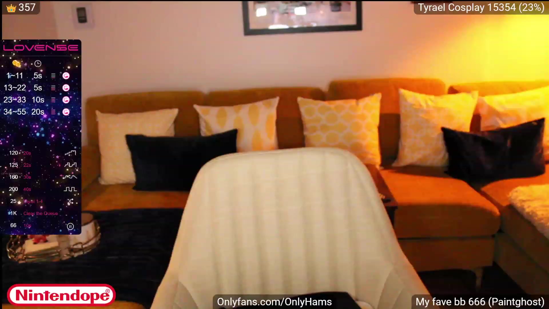 Gallery image thumbnail from NINTEND0PE's myfreecams stream on, 06/02/2023, 03:04 image 12 of 20