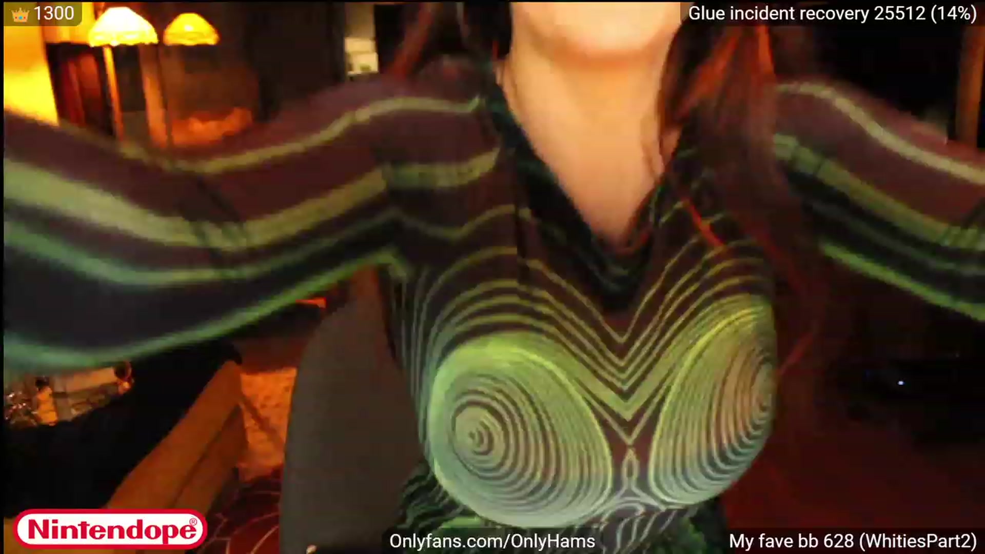 Gallery image thumbnail from NINTEND0PE's myfreecams stream on, 06/15/2023, 03:03 image 7 of 20