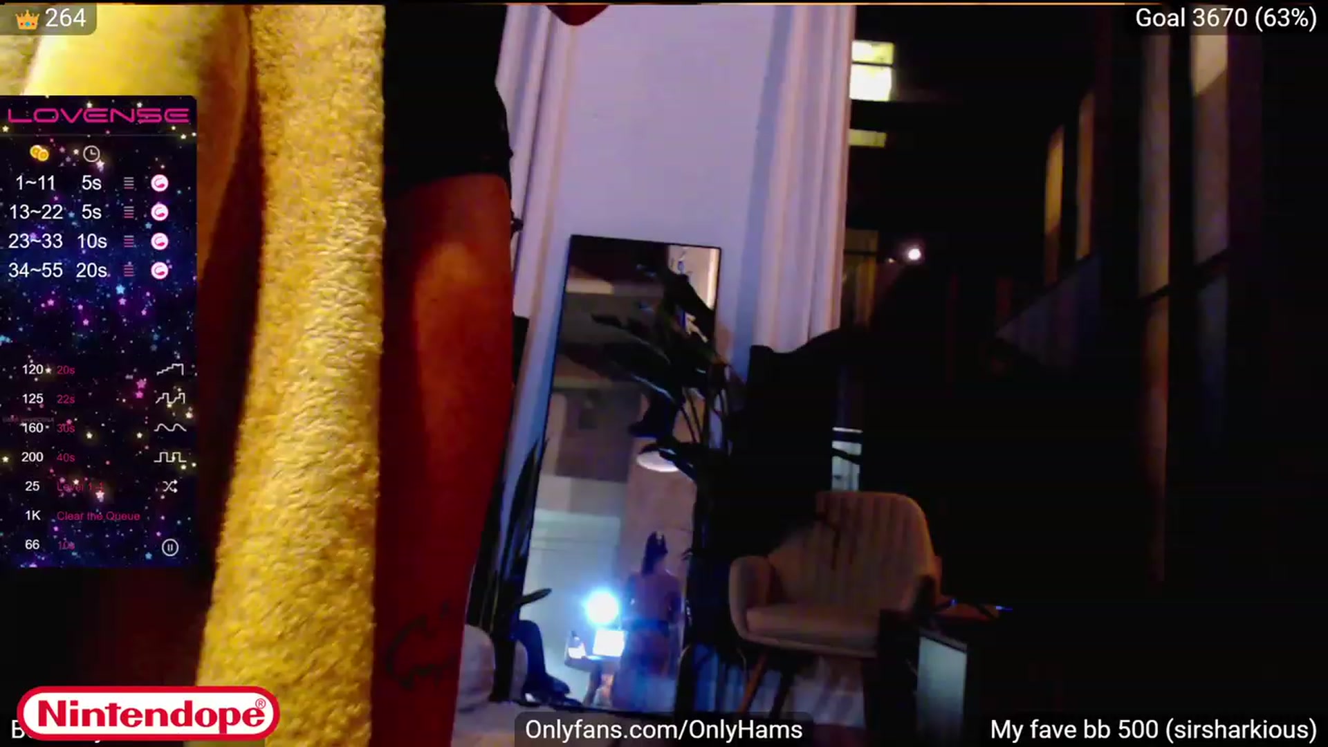 Gallery image thumbnail from NINTEND0PE's myfreecams stream on, 07/04/2023, 03:22 image 10 of 20
