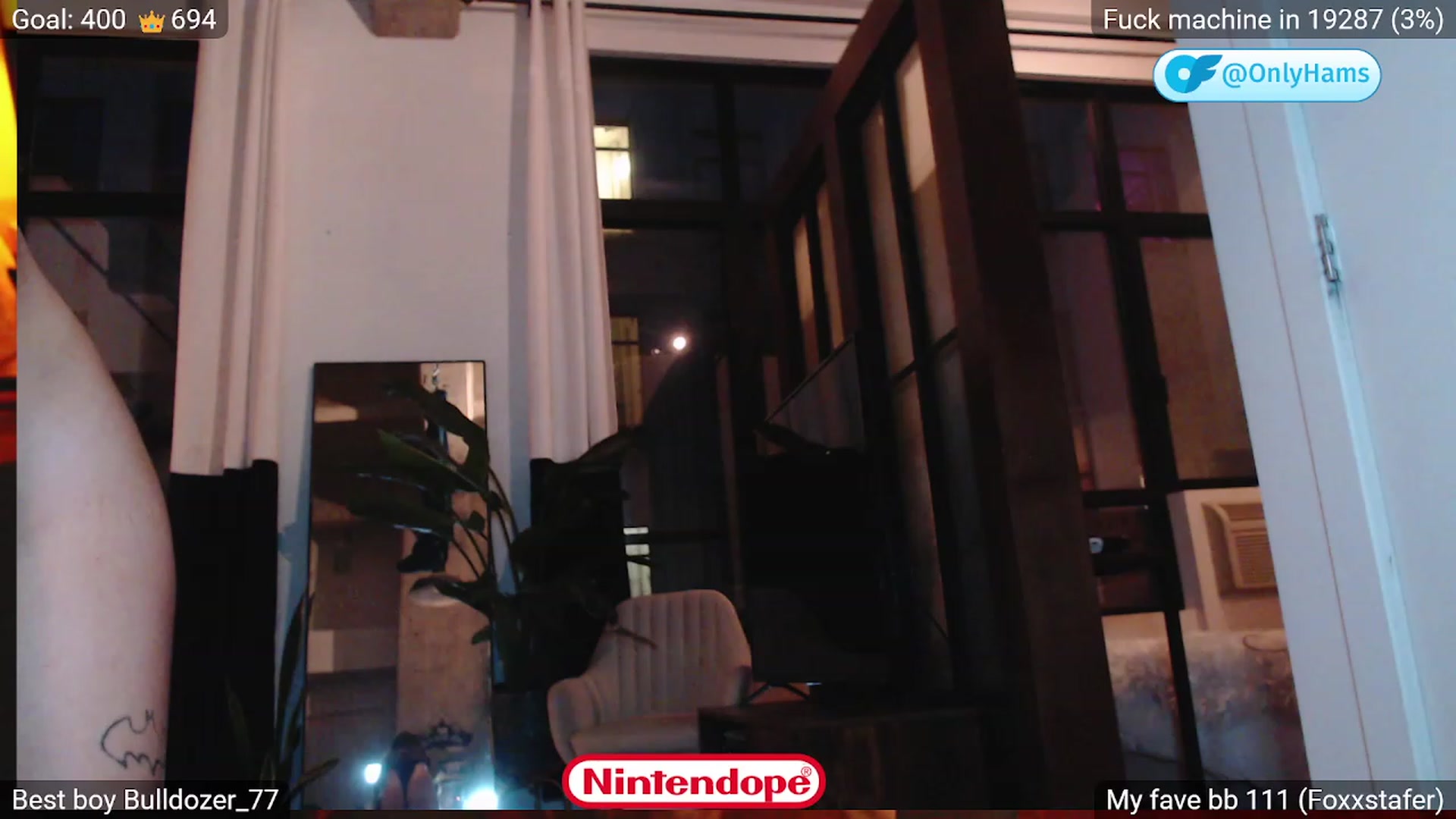 Gallery image thumbnail from NINTEND0PE's myfreecams stream on, 07/24/2023, 01:38 image 12 of 20