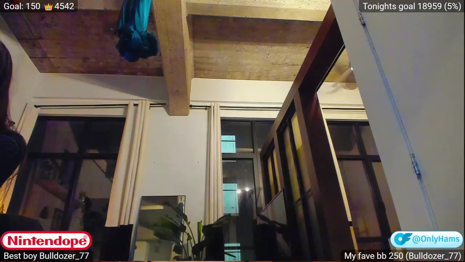 Gallery image thumbnail from NINTEND0PE's myfreecams stream on, 09/05/2023, 02:40 image 7 of 20