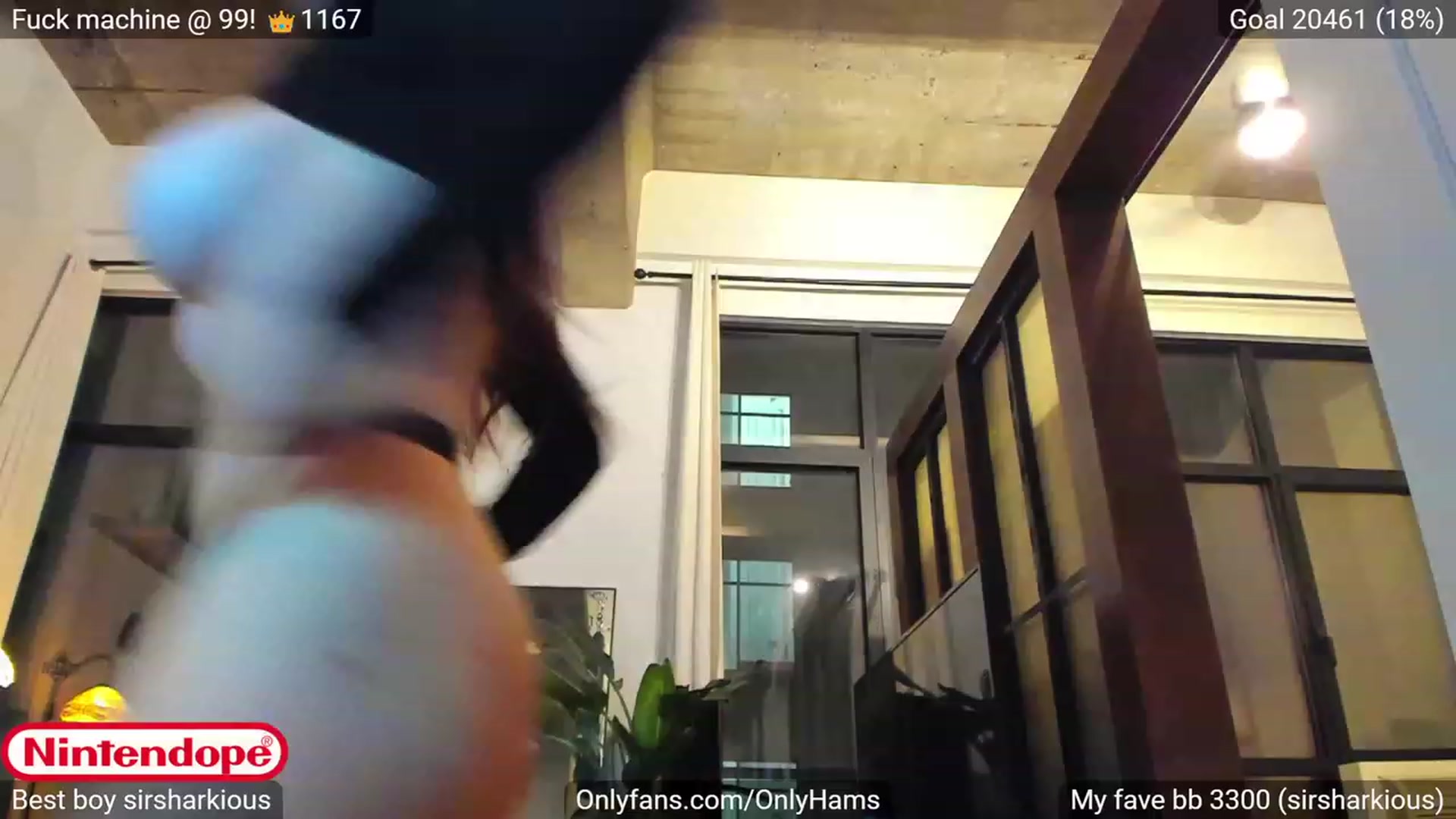 Gallery image thumbnail from NINTEND0PE's myfreecams stream on, 11/04/2023, 02:25 image 9 of 20