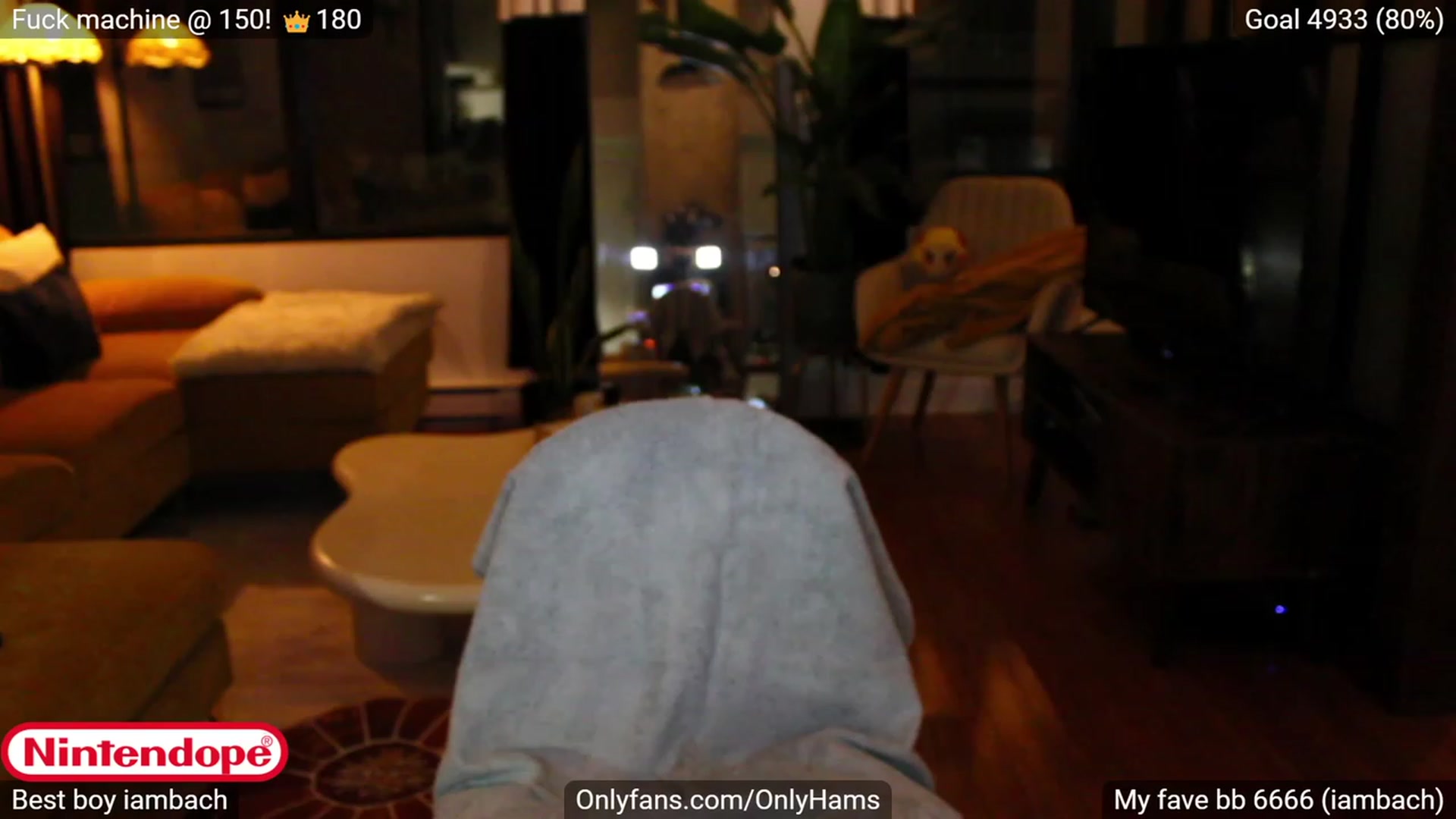 Gallery image thumbnail from NINTEND0PE's myfreecams stream on, 11/04/2023, 04:25 image 18 of 20