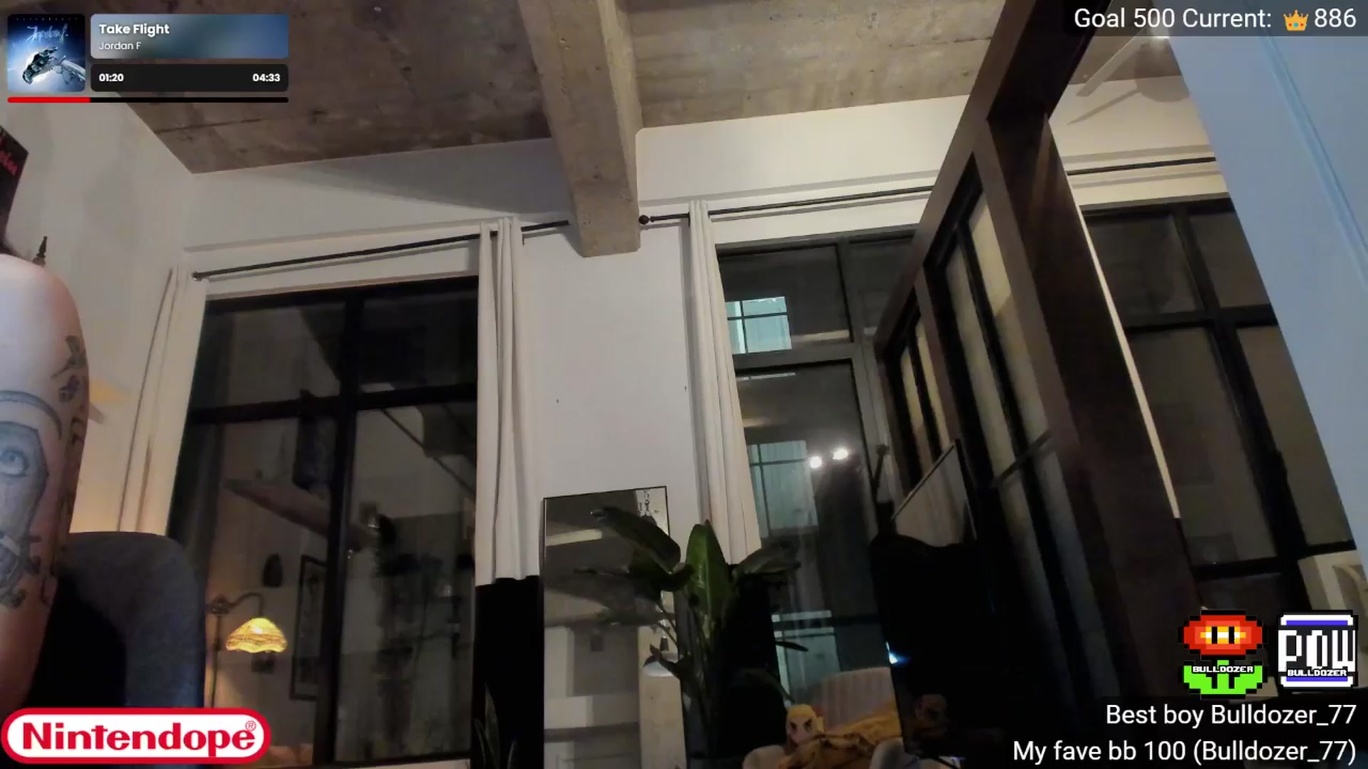 Gallery image thumbnail from NINTEND0PE's myfreecams stream on, 03/25/2024, 01:03 image 11 of 20