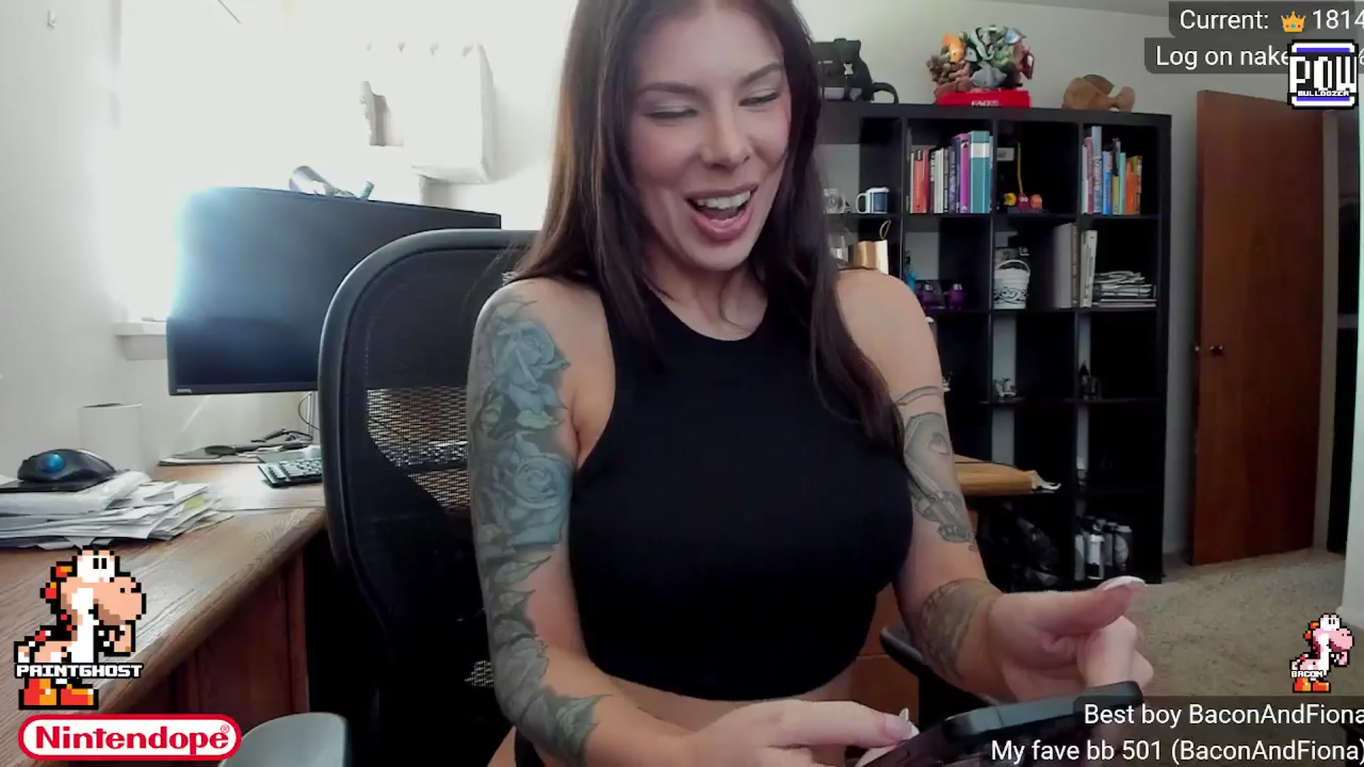 Gallery image thumbnail from NINTEND0PE's myfreecams stream on, 06/14/2024, 23:31 image 12 of 20