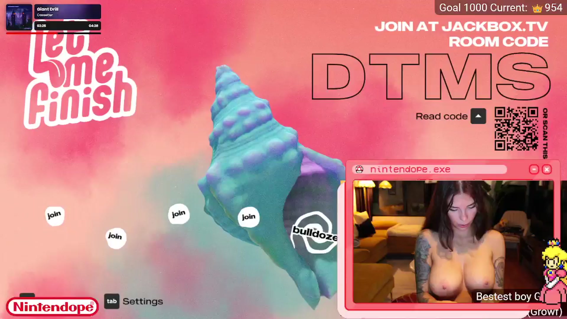Gallery image thumbnail from NINTEND0PE's myfreecams stream on, 09/23/2024, 03:47 image 7 of 20