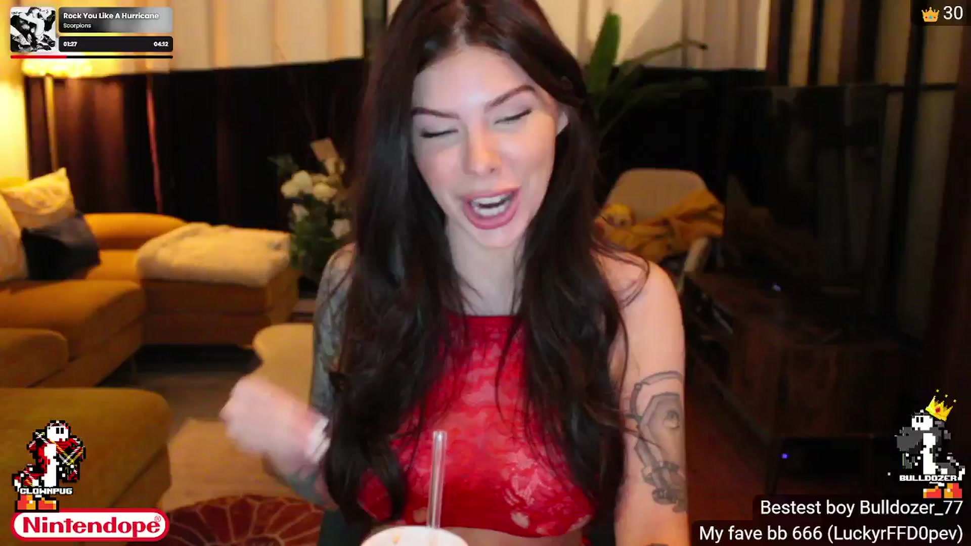 Gallery image thumbnail from NINTEND0PE's myfreecams stream on, 01/02/2025, 24:01 image 17 of 20