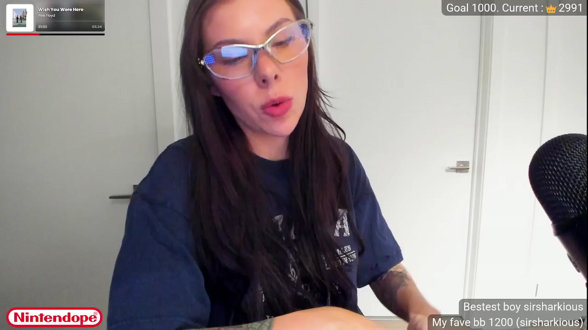 Gallery image thumbnail from NINTEND0PE's myfreecams stream on, 03/21/2025, 01:06 image 6 of 20