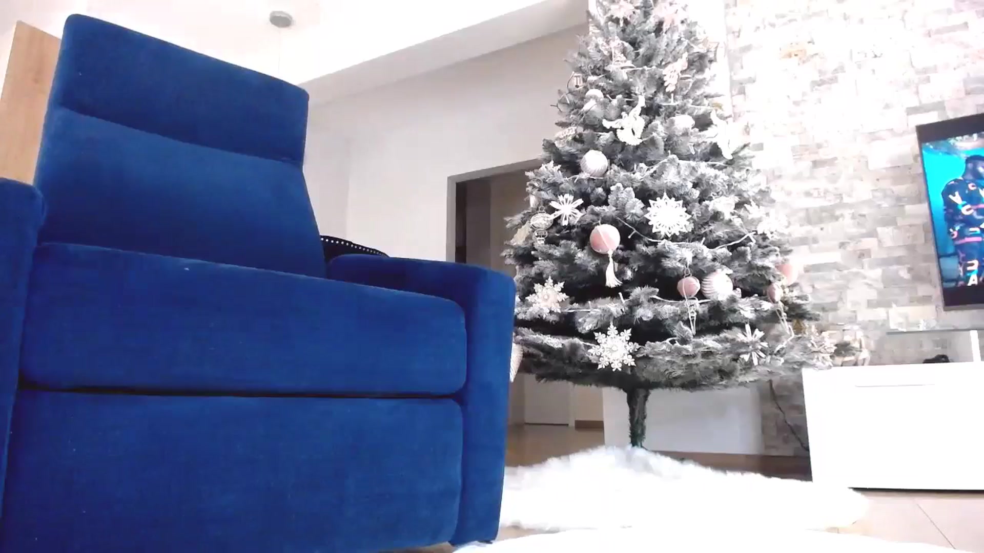 Gallery image thumbnail from NIVEA's myfreecams stream on, 12/30/2023, 16:32 image 17 of 20
