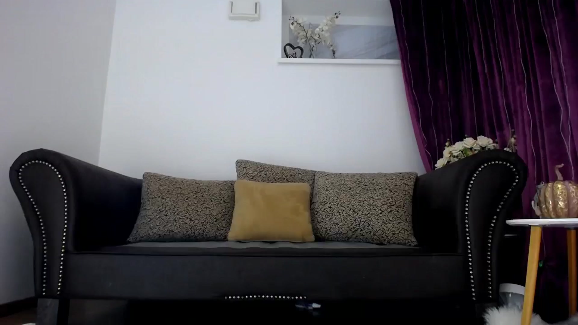 Gallery image thumbnail from NIVEA's myfreecams stream on, 11/10/2024, 15:59 image 4 of 20