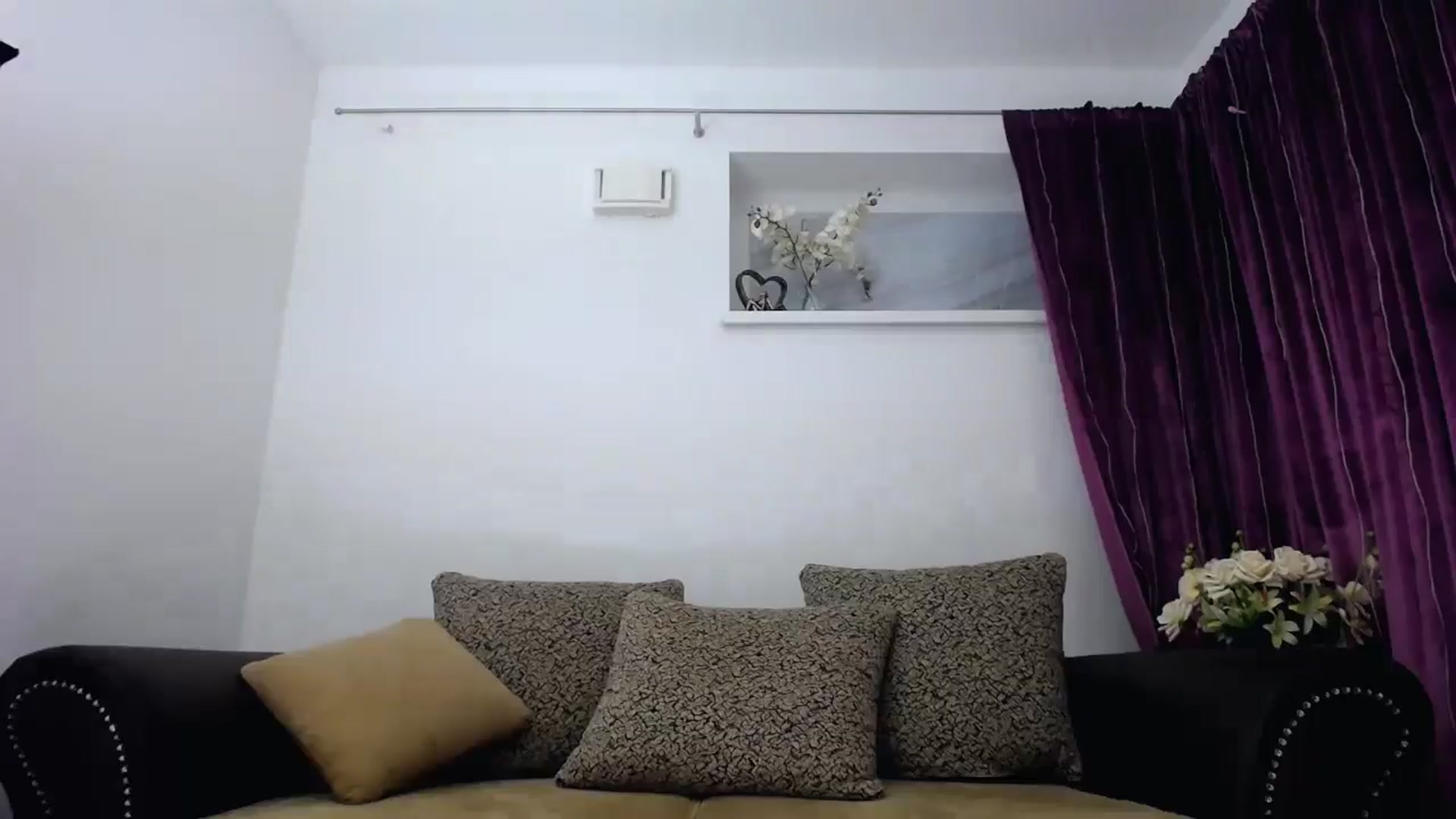 Gallery image thumbnail from NIVEA's myfreecams stream on, 11/23/2024, 19:14 image 13 of 20