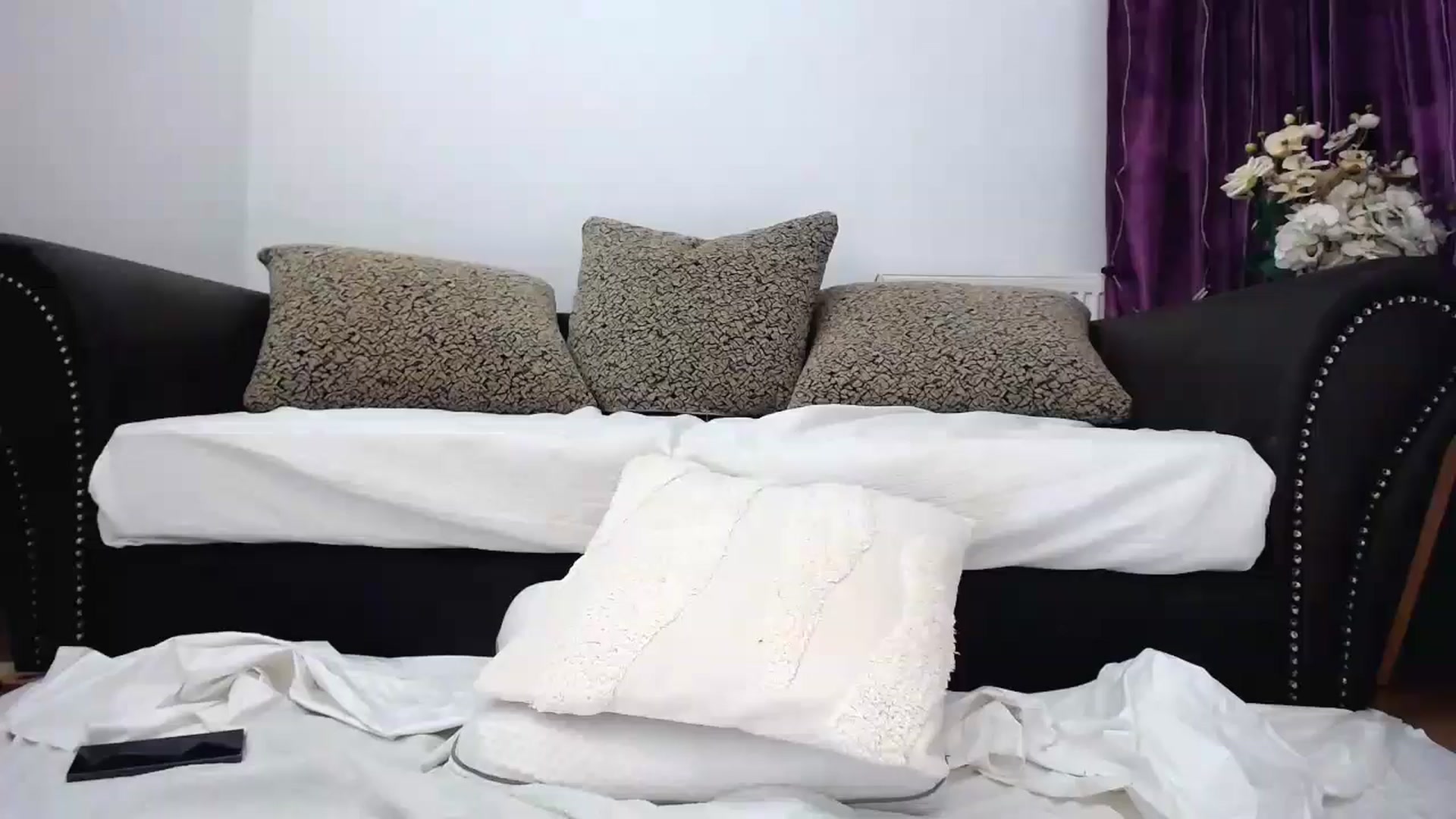 Gallery image thumbnail from NIVEA's myfreecams stream on, 04/12/2025, 17:27 image 16 of 20