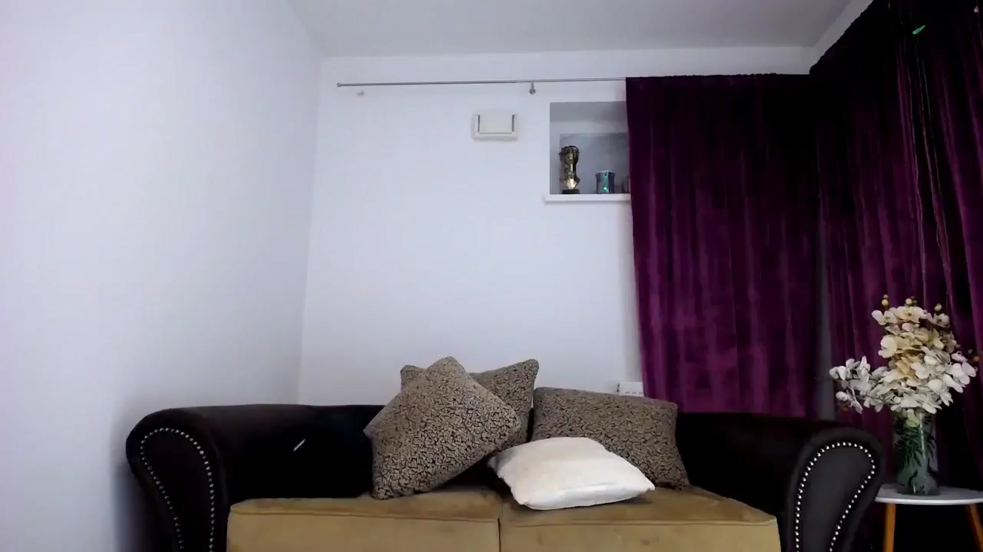 Gallery image thumbnail from NIVEA's myfreecams stream on, 02/21/2026, 18:43 image 19 of 20