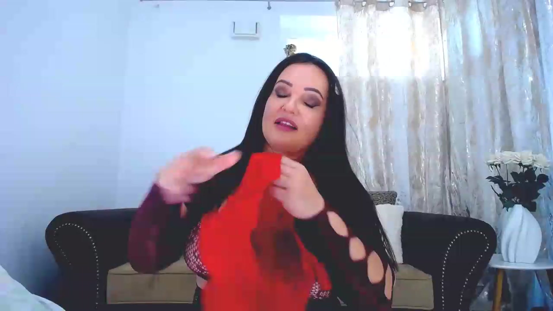Gallery image thumbnail from NIVEA's myfreecams stream on, 07/29/2026, 17:27 image 16 of 20