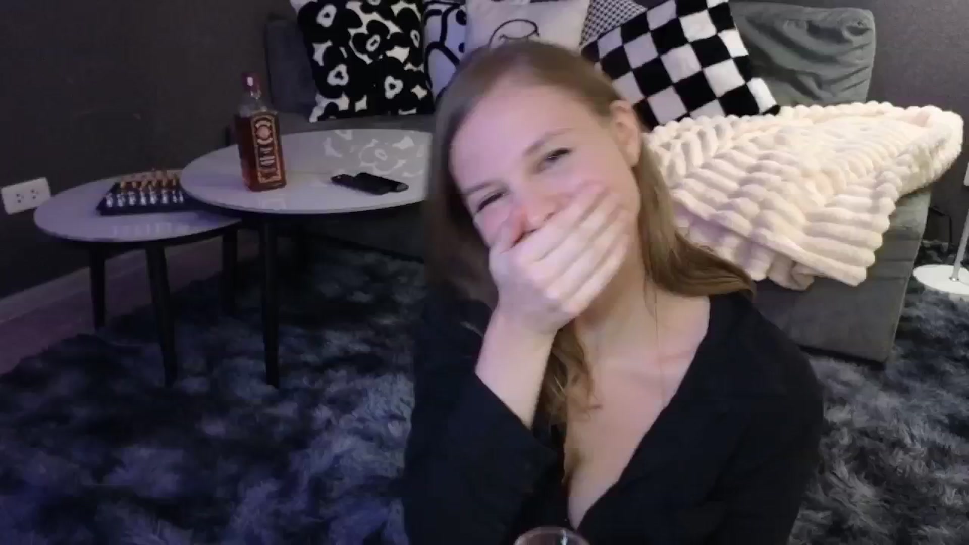 Gallery image thumbnail from NMxxxxx's myfreecams stream on, 10/02/2024, 15:02 image 3 of 20