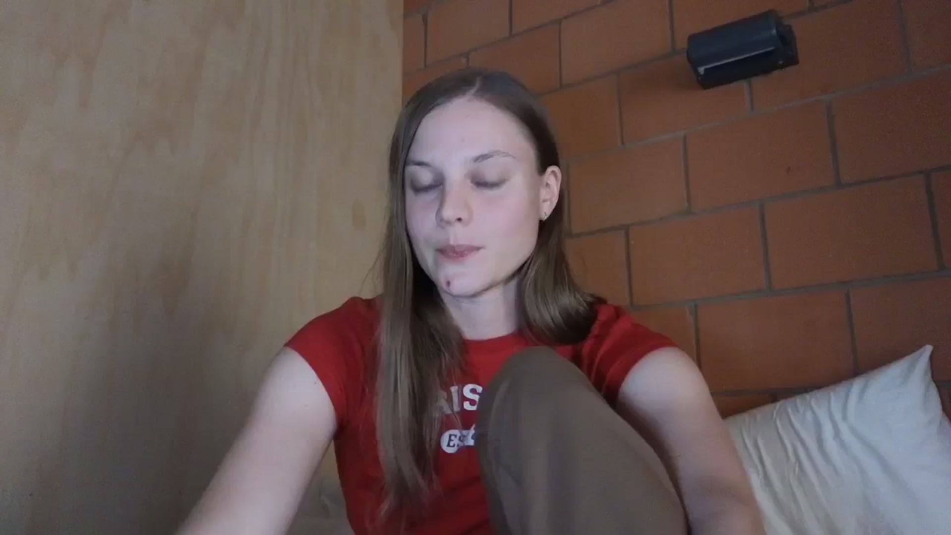 Gallery image thumbnail from NMxxxxx's myfreecams stream on, 01/03/2025, 06:57 image 1 of 20