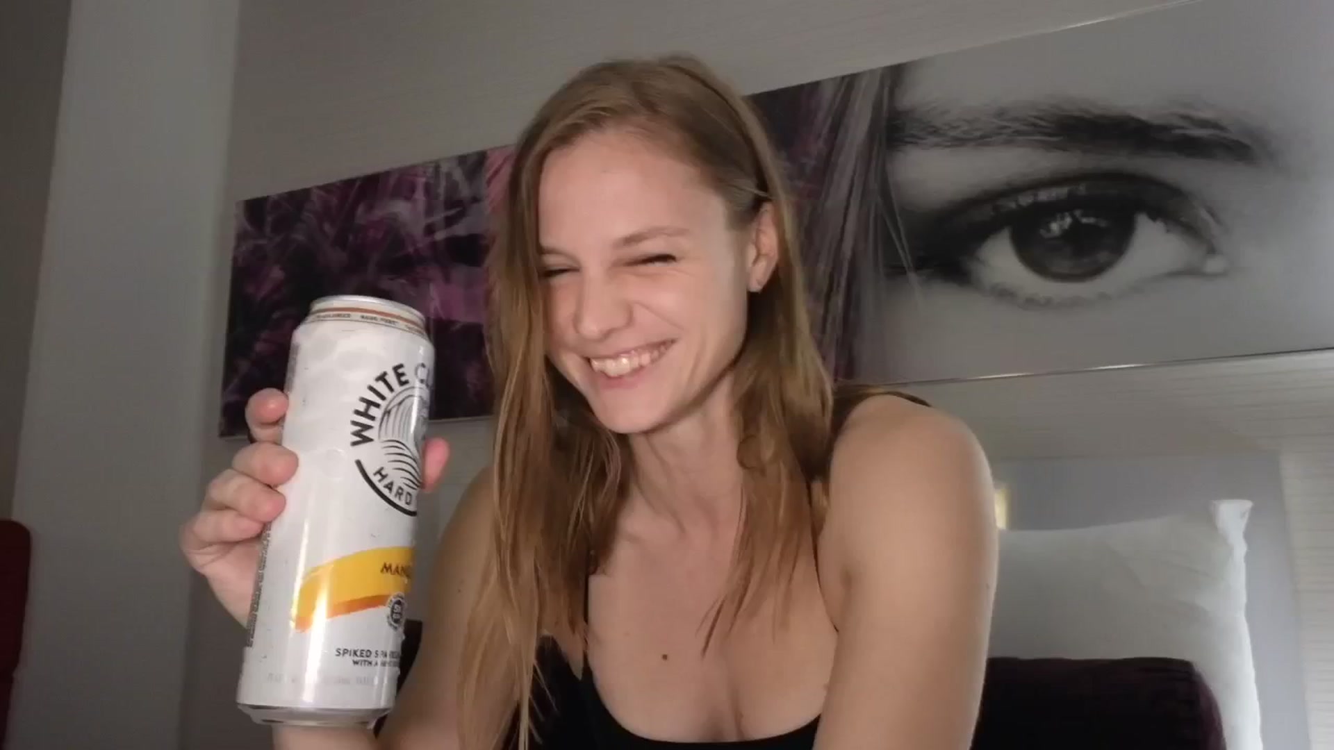 Gallery image thumbnail from NMxxxxx's myfreecams stream on, 11/17/2025, 05:49 image 6 of 20