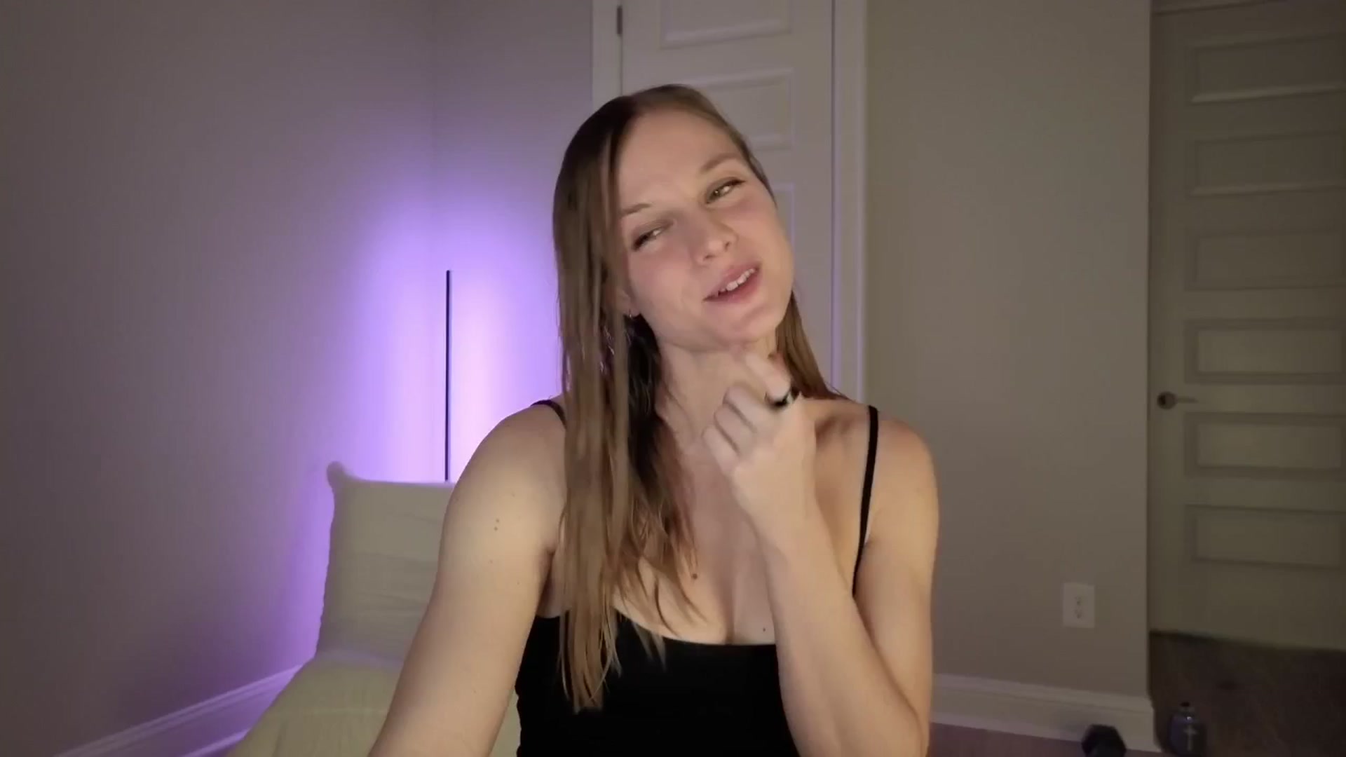 Gallery image thumbnail from NMxxxxx's myfreecams stream on, 04/21/2026, 06:02 image 1 of 20