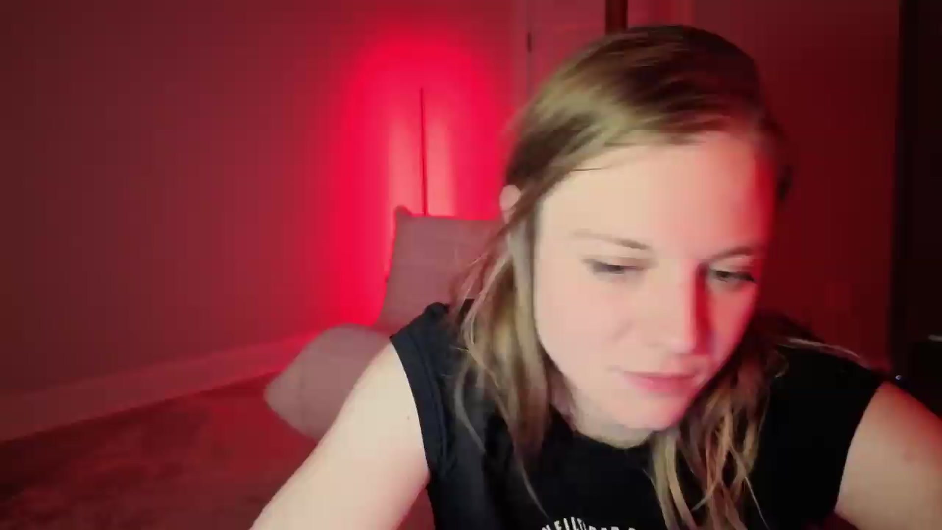 Gallery image thumbnail from NMxxxxx's myfreecams stream on, 05/18/2026, 10:47 image 10 of 20