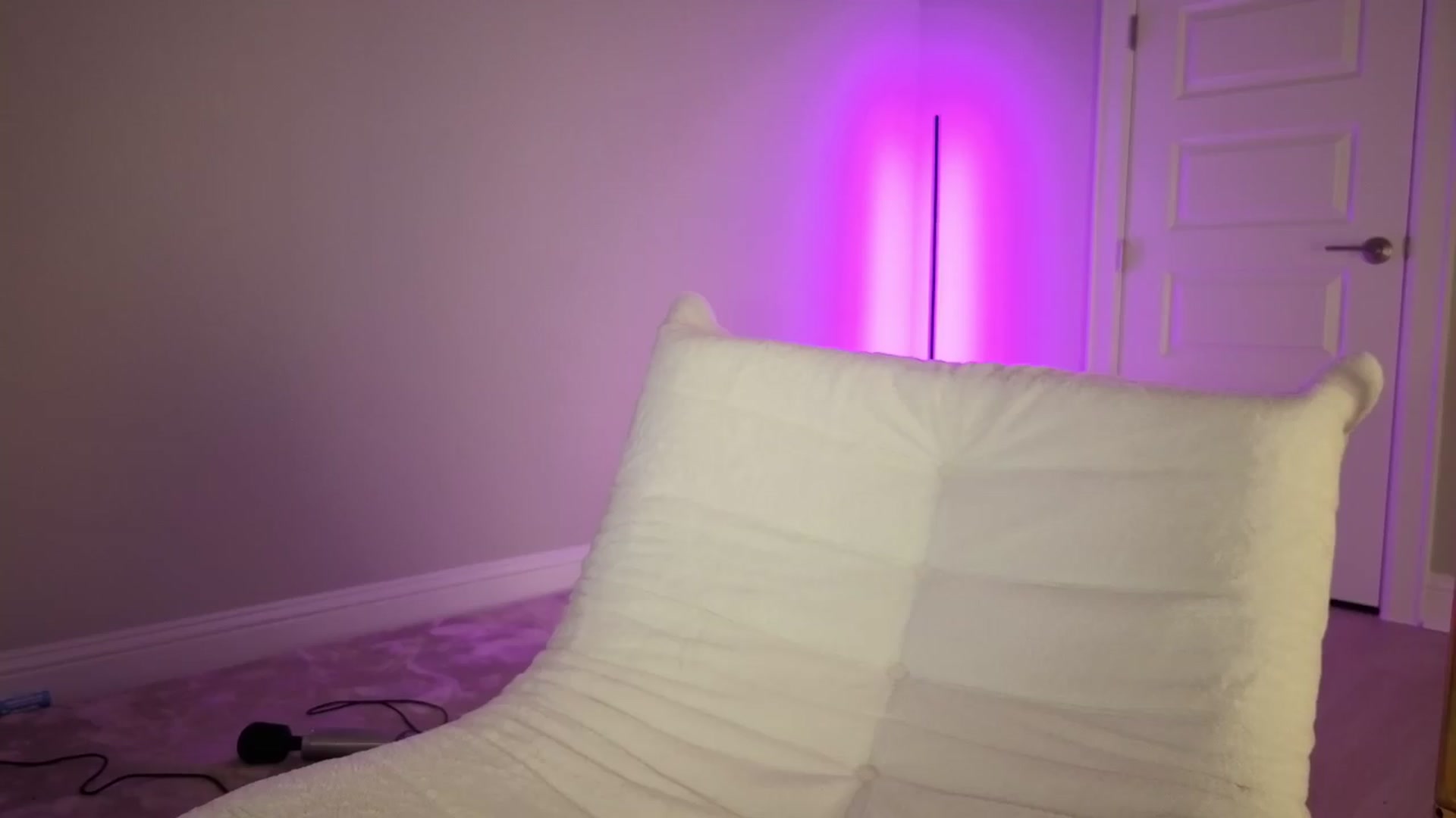 Gallery image thumbnail from NMxxxxx's myfreecams stream on, 06/13/2026, 06:33 image 11 of 20