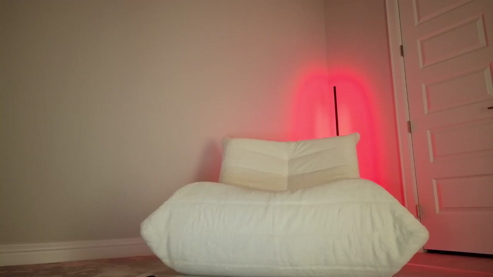 Gallery image thumbnail from NMxxxxx's myfreecams stream on, 06/15/2026, 08:23 image 16 of 20