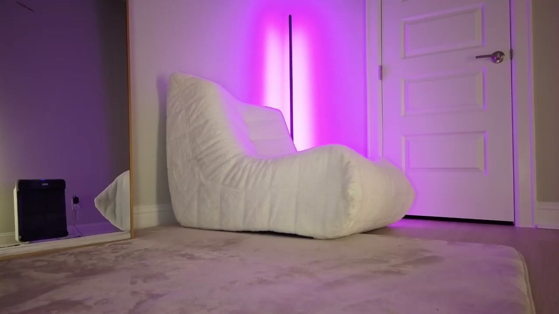 Gallery image thumbnail from NMxxxxx's myfreecams stream on, 07/02/2026, 09:07 image 11 of 20