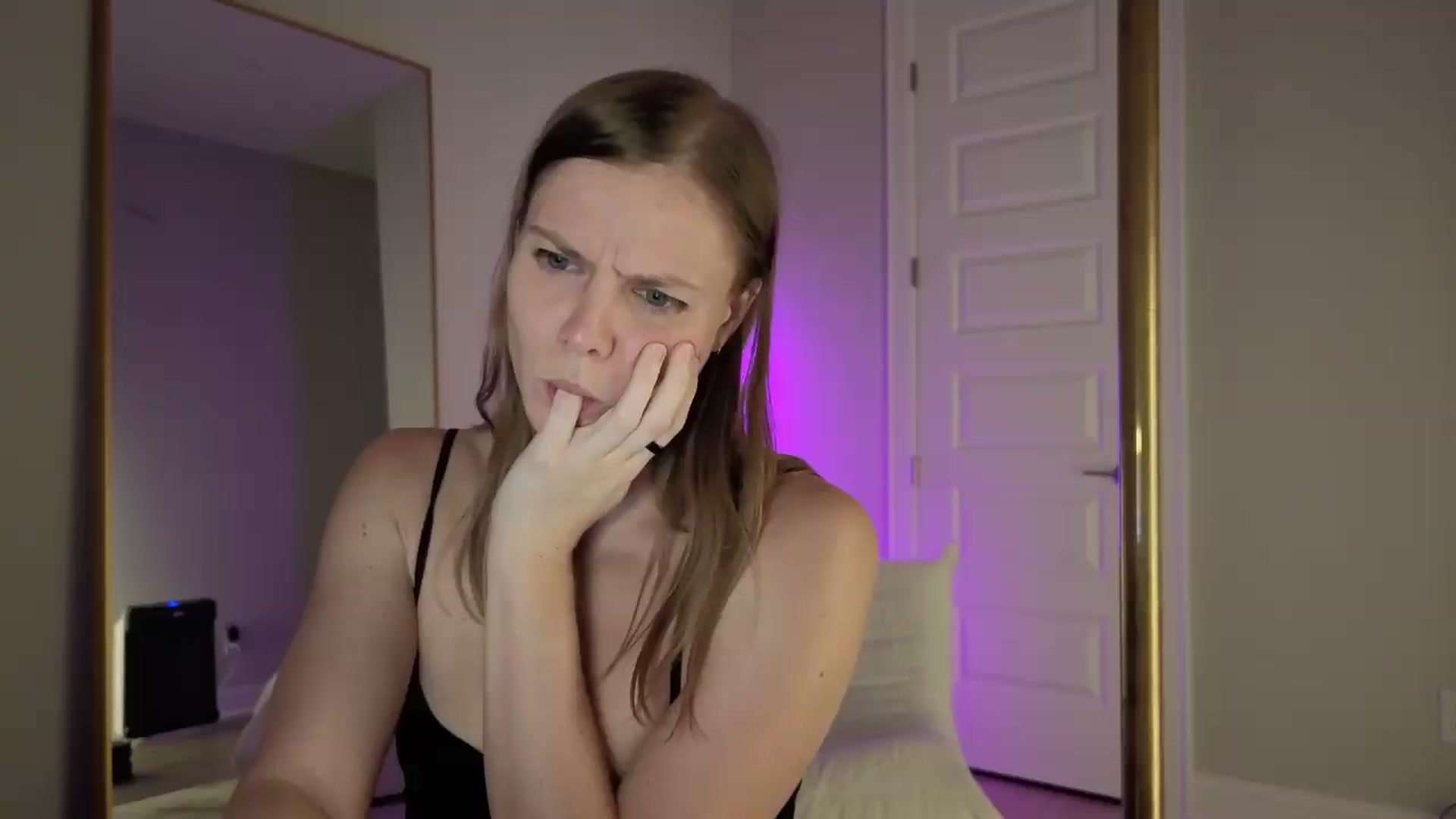 Gallery image thumbnail from NMxxxxx's myfreecams stream on, 07/16/2026, 06:00 image 8 of 20