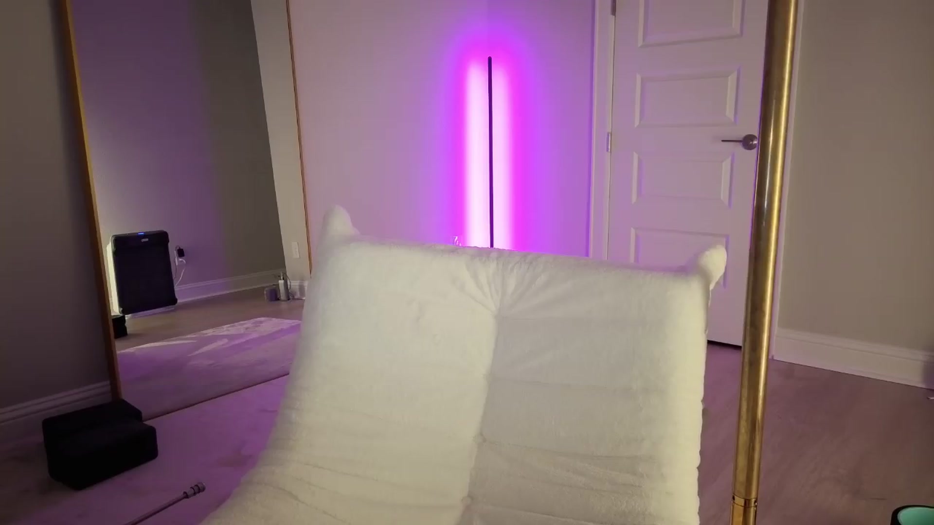 Gallery image thumbnail from NMxxxxx's myfreecams stream on, 07/16/2026, 07:16 image 1 of 20