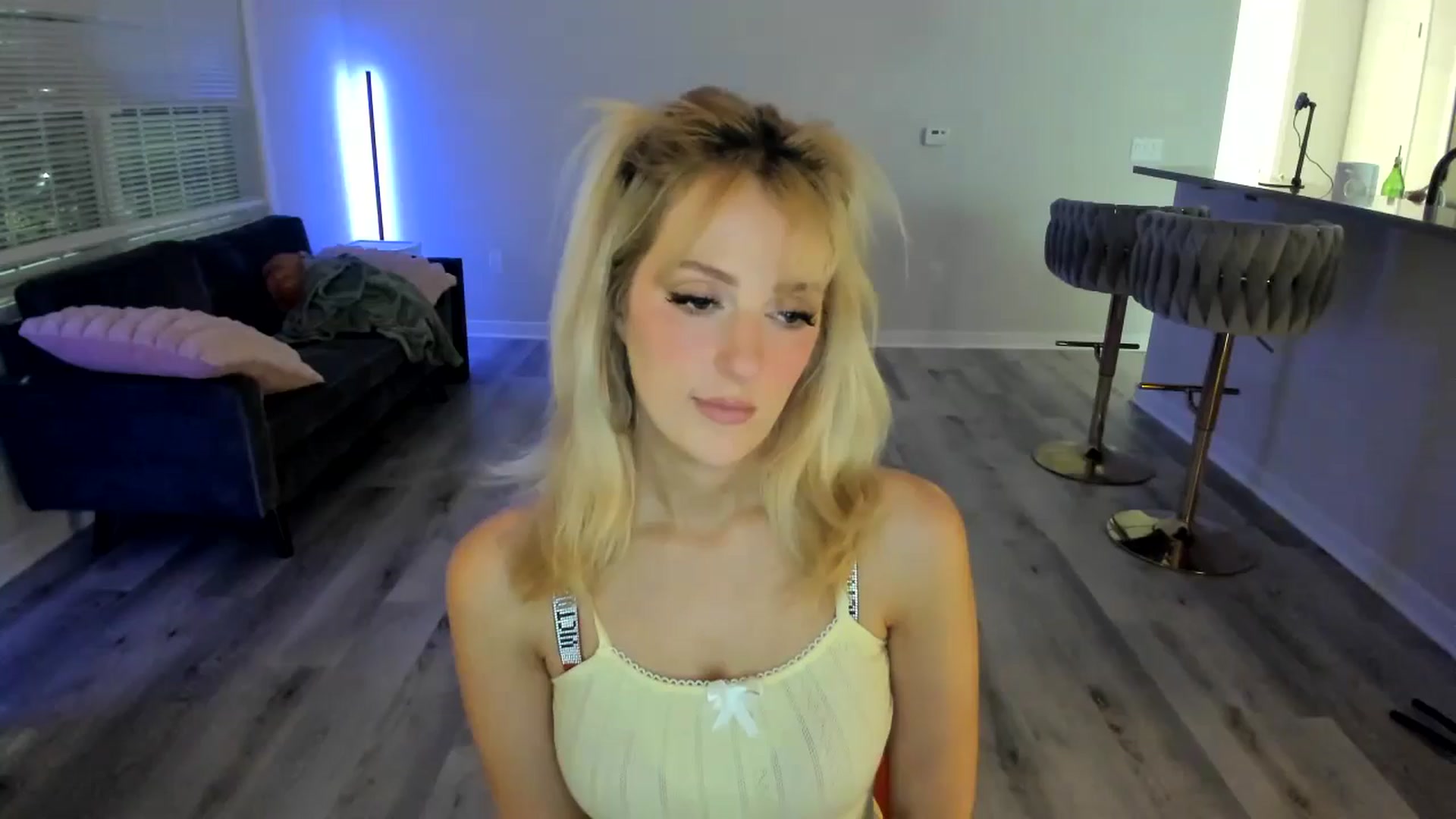 Gallery image thumbnail from NNN_Mommy's myfreecams stream on, 11/05/2024, 06:20 image 3 of 20