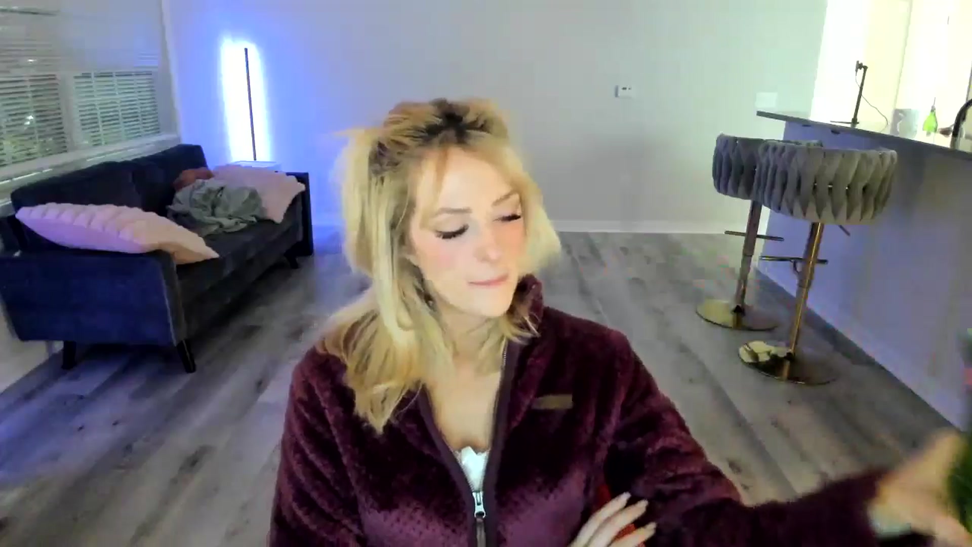 Gallery image thumbnail from NNN_Mommy's myfreecams stream on, 11/05/2024, 08:58 image 10 of 20