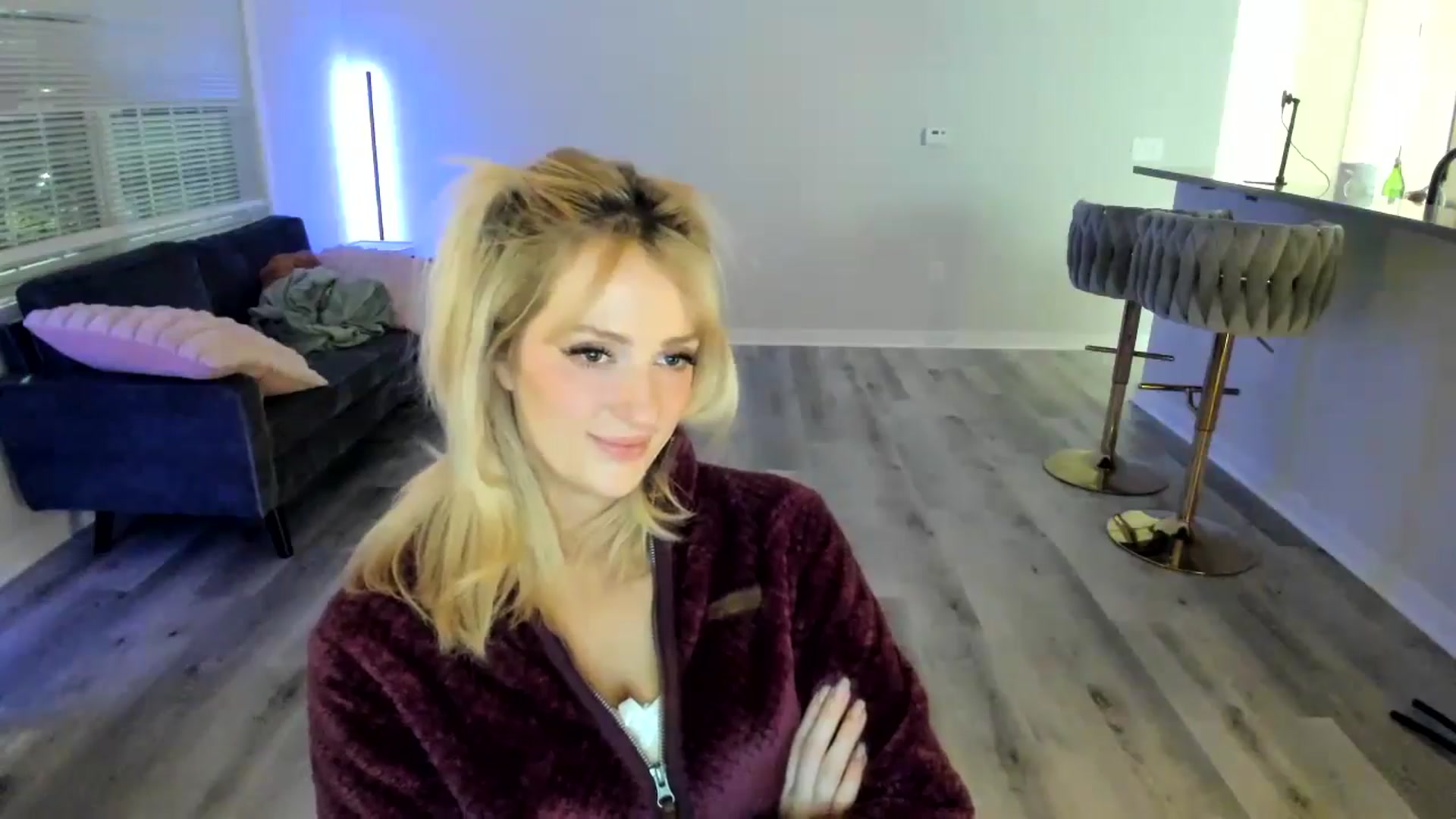 Gallery image thumbnail from NNN_Mommy's myfreecams stream on, 11/05/2024, 08:58 image 9 of 20