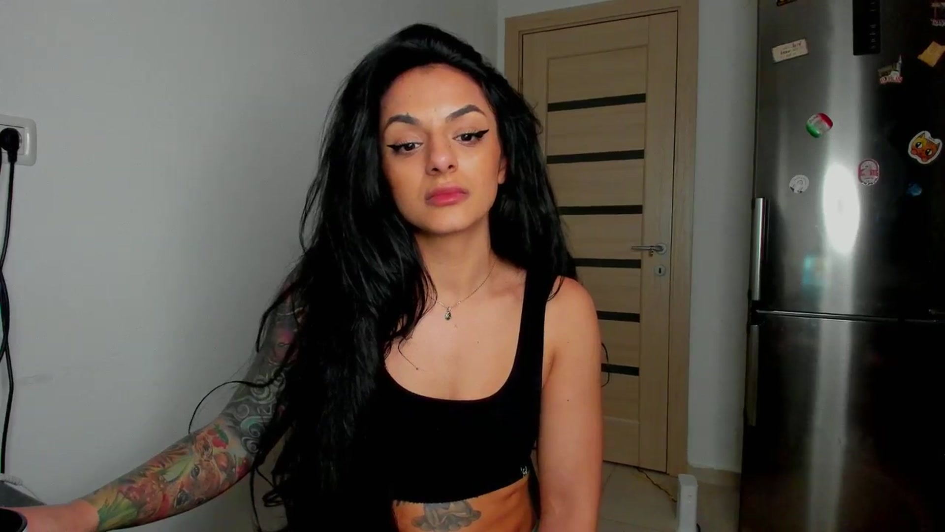 Gallery image thumbnail from NNNoir's myfreecams stream on, 04/02/2024, 20:05 image 2 of 20