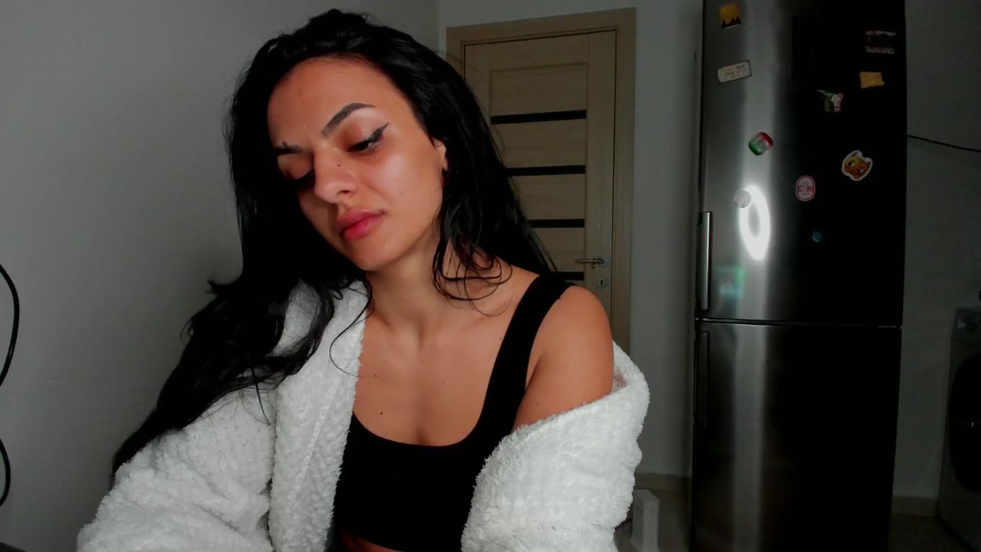 Gallery image thumbnail from NNNoir's myfreecams stream on, 04/09/2024, 20:41 image 5 of 20