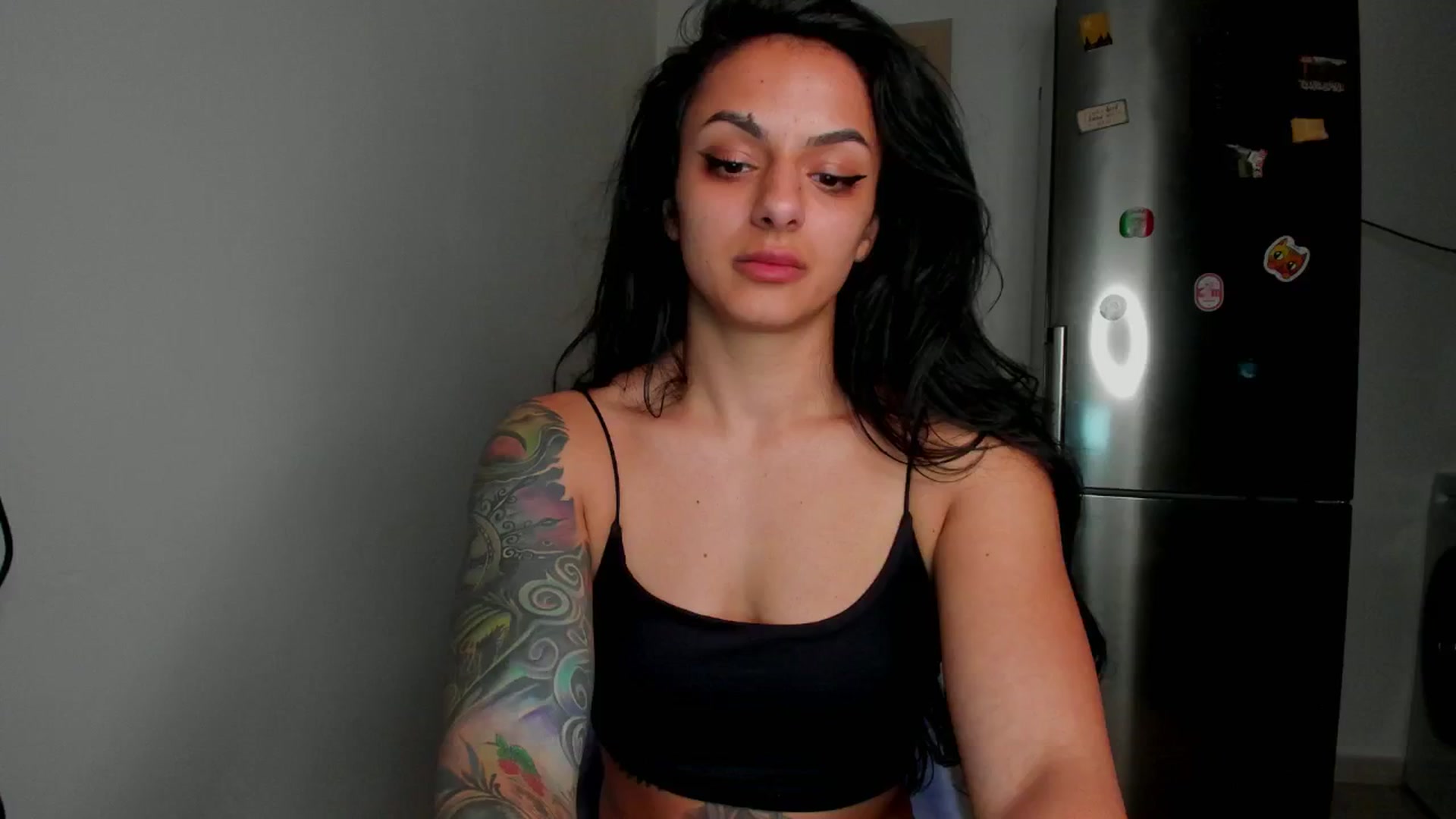 Gallery image thumbnail from NNNoir's myfreecams stream on, 05/27/2024, 17:13 image 16 of 20