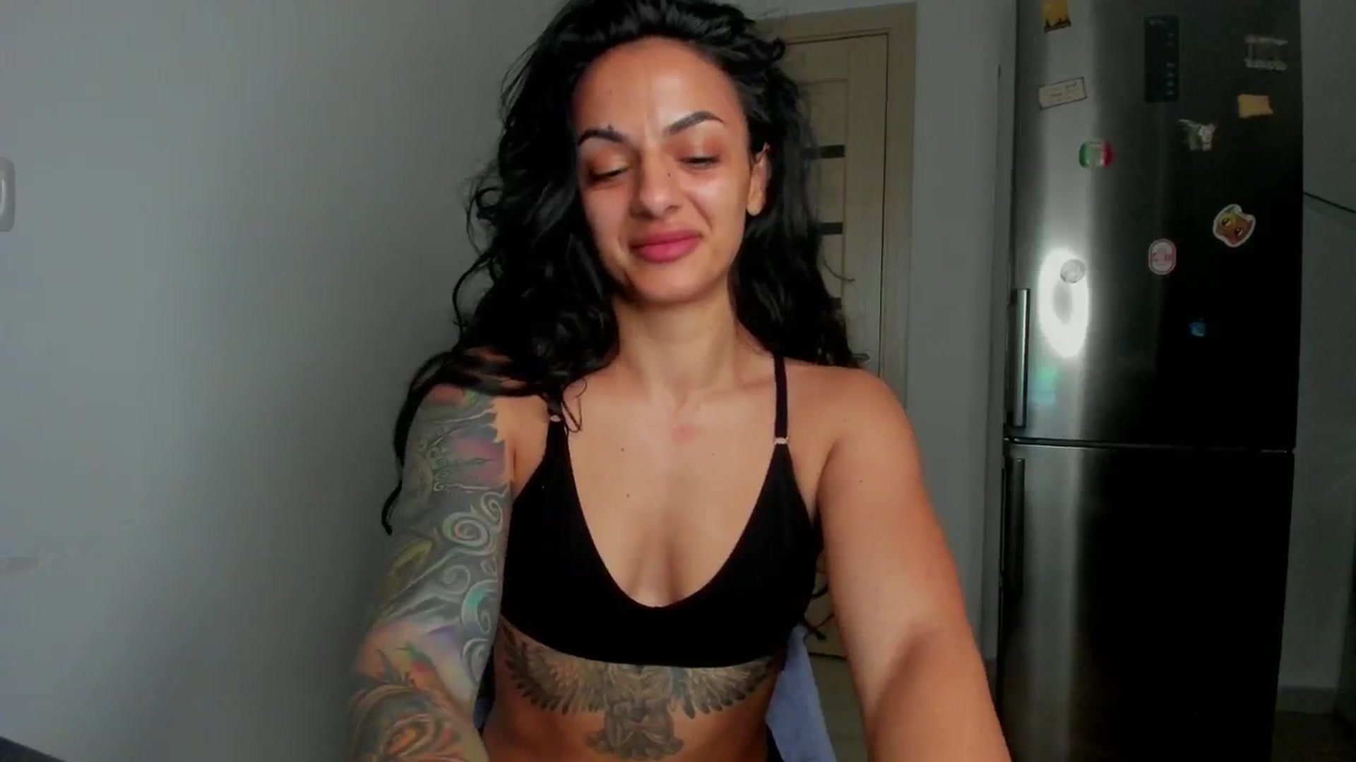 Gallery image thumbnail from NNNoir's myfreecams stream on, 06/11/2024, 18:04 image 15 of 20