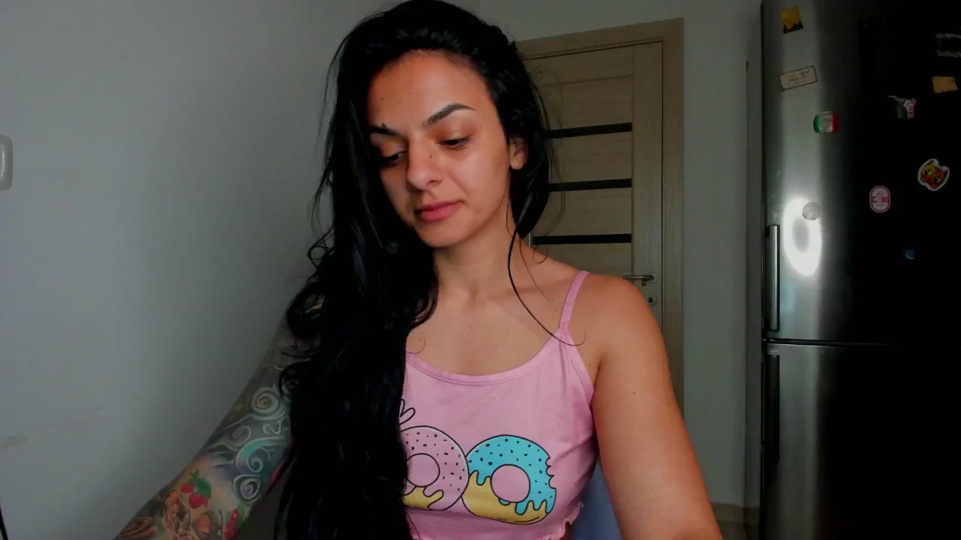 Gallery image thumbnail from NNNoir's myfreecams stream on, 06/17/2024, 18:04 image 13 of 20