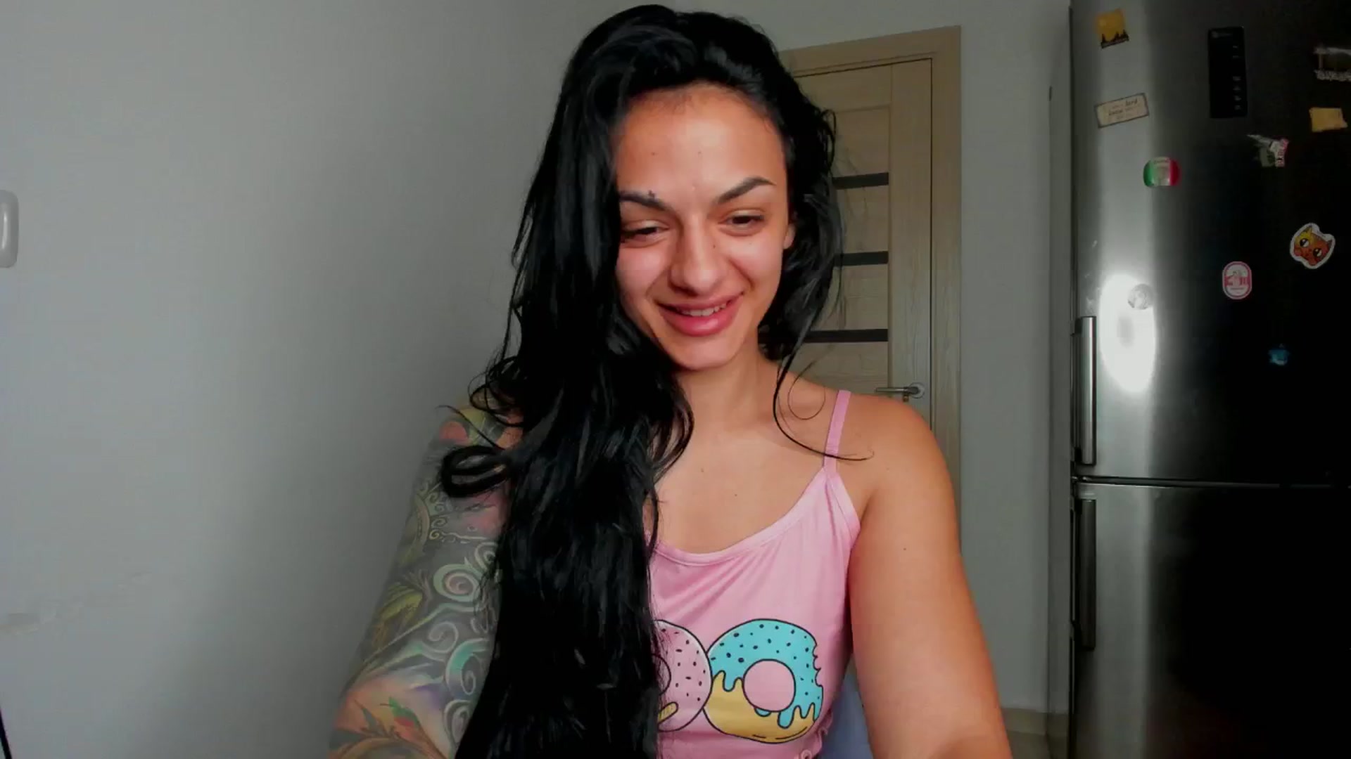 Gallery image thumbnail from NNNoir's myfreecams stream on, 06/17/2024, 18:04 image 14 of 20