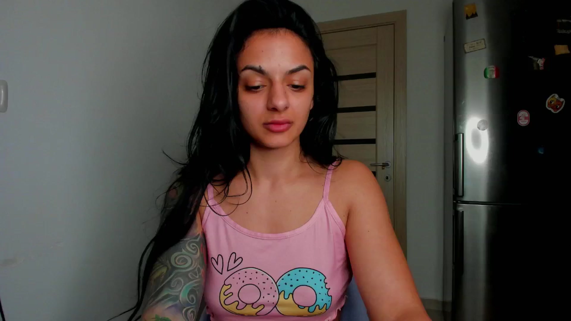 Gallery image thumbnail from NNNoir's myfreecams stream on, 06/17/2024, 18:04 image 20 of 20