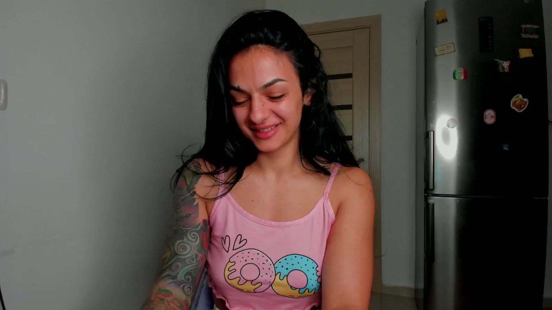 Gallery image thumbnail from NNNoir's myfreecams stream on, 06/17/2024, 18:46 image 11 of 20