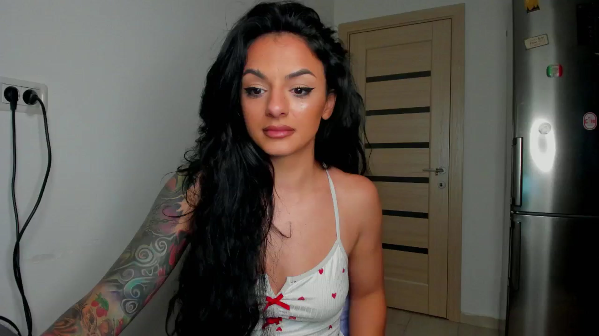 Gallery image thumbnail from NNNoir's myfreecams stream on, 06/19/2024, 18:04 image 15 of 20