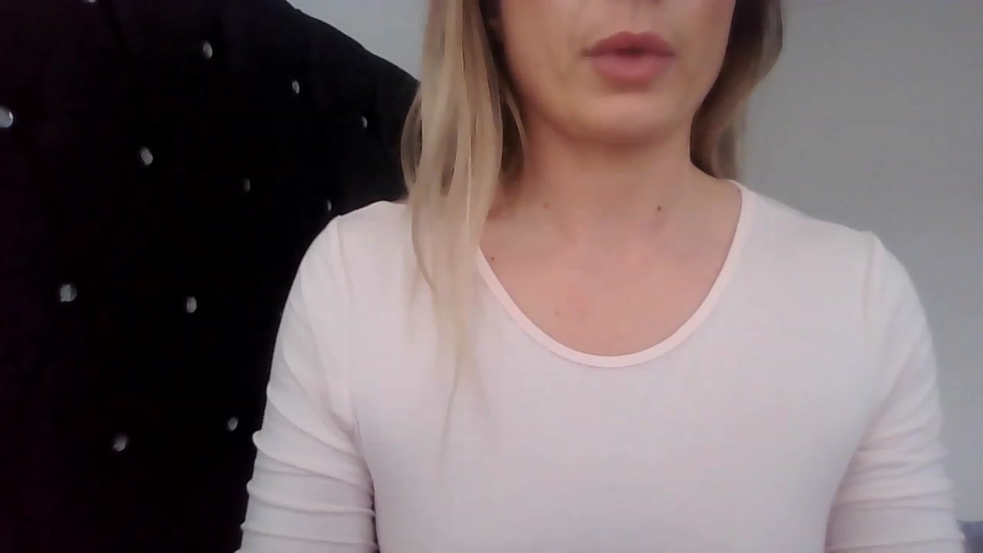Gallery image thumbnail from NNicole1's myfreecams stream on, 01/16/2023, 15:49 image 4 of 20