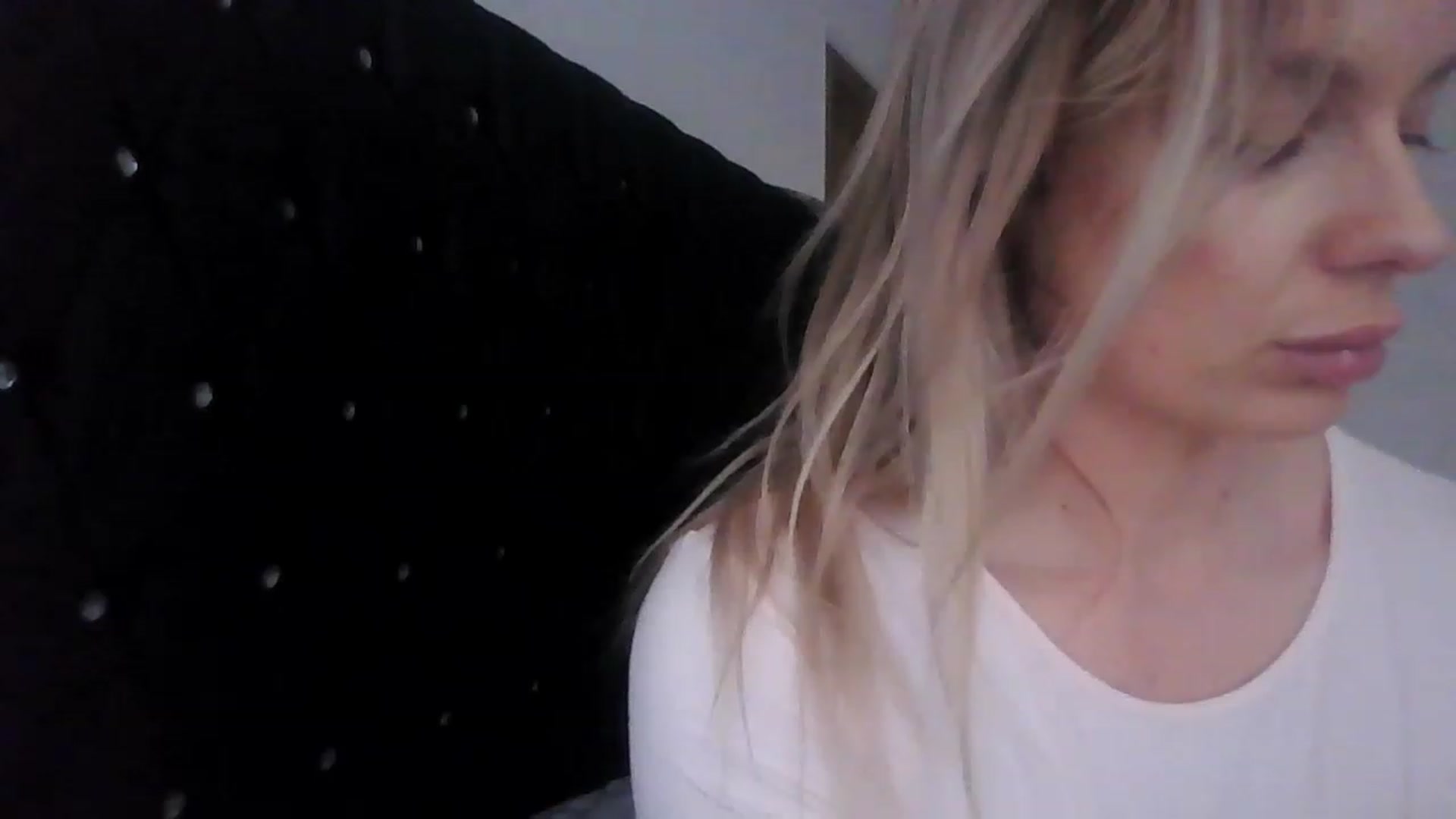 Gallery image thumbnail from NNicole1's myfreecams stream on, 01/16/2023, 15:49 image 18 of 20