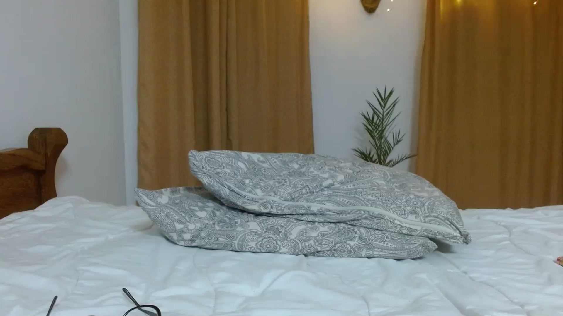 Gallery image thumbnail from NONAME_'s myfreecams stream on, 11/18/2023, 02:11 image 2 of 20